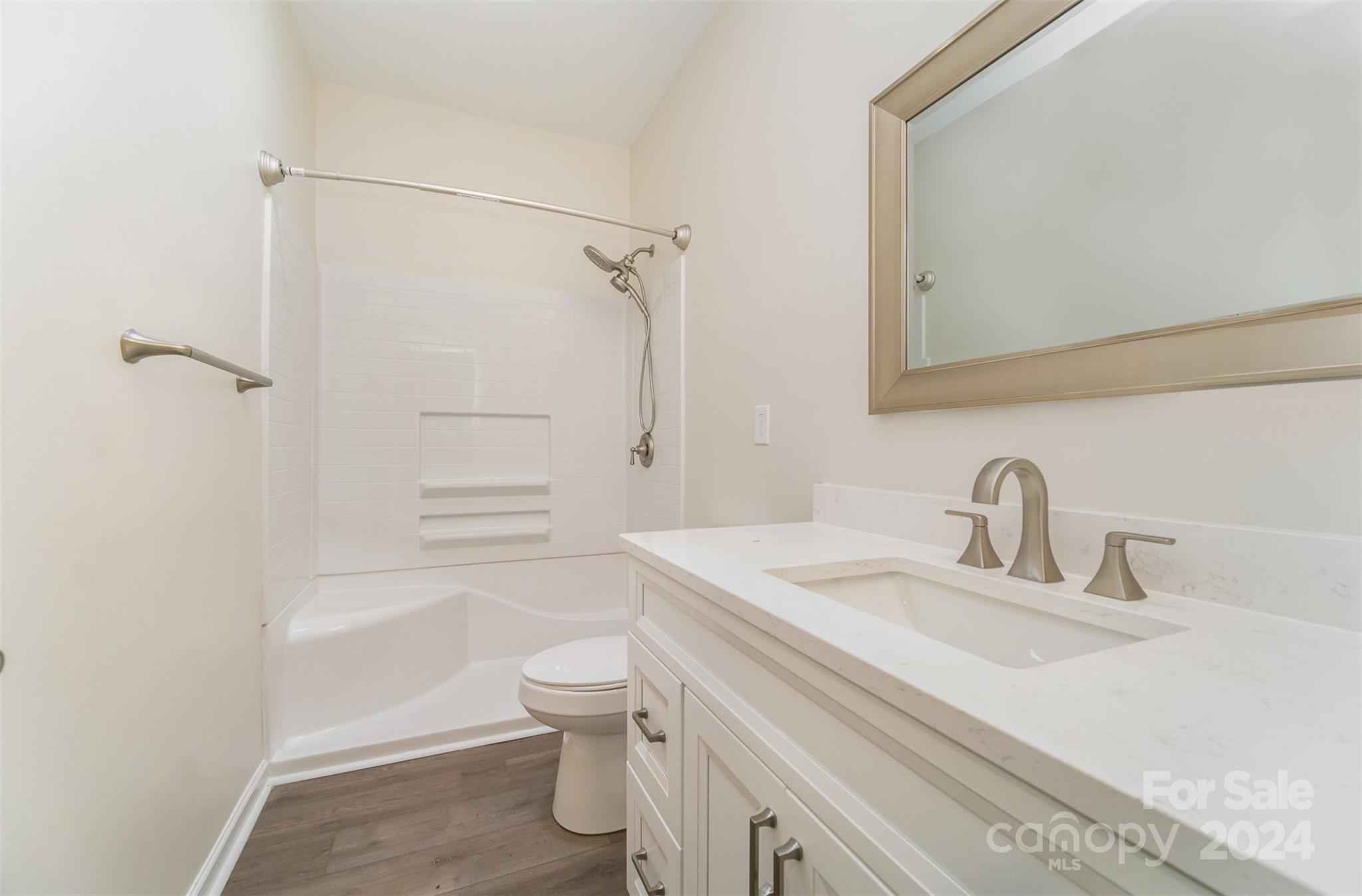 24593 Blue Heron Circle