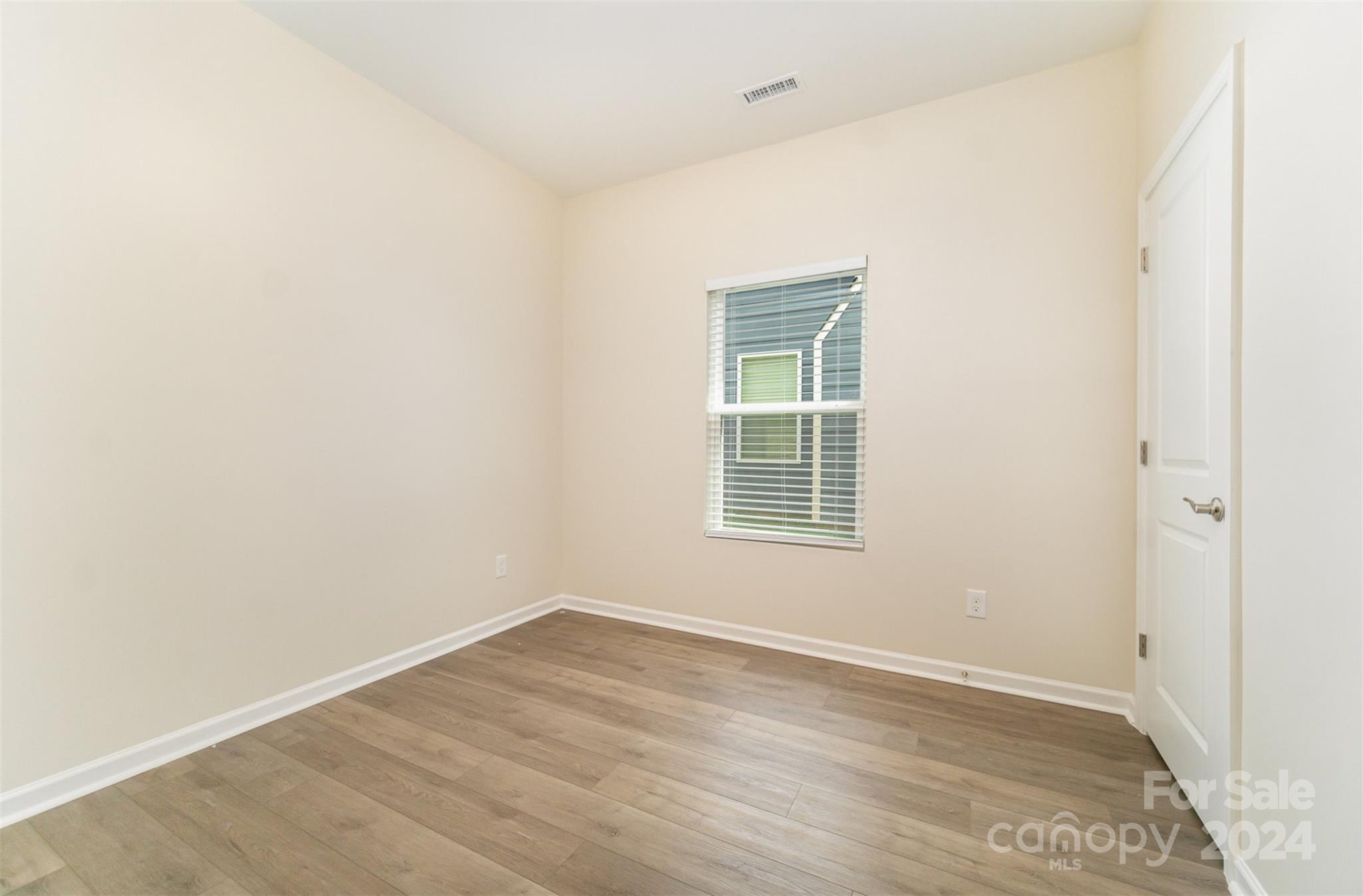 24593 Blue Heron Circle