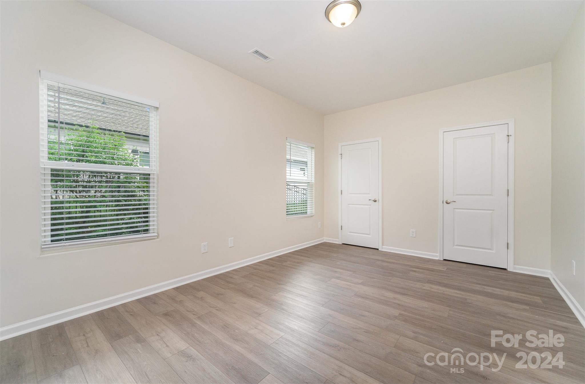 24593 Blue Heron Circle