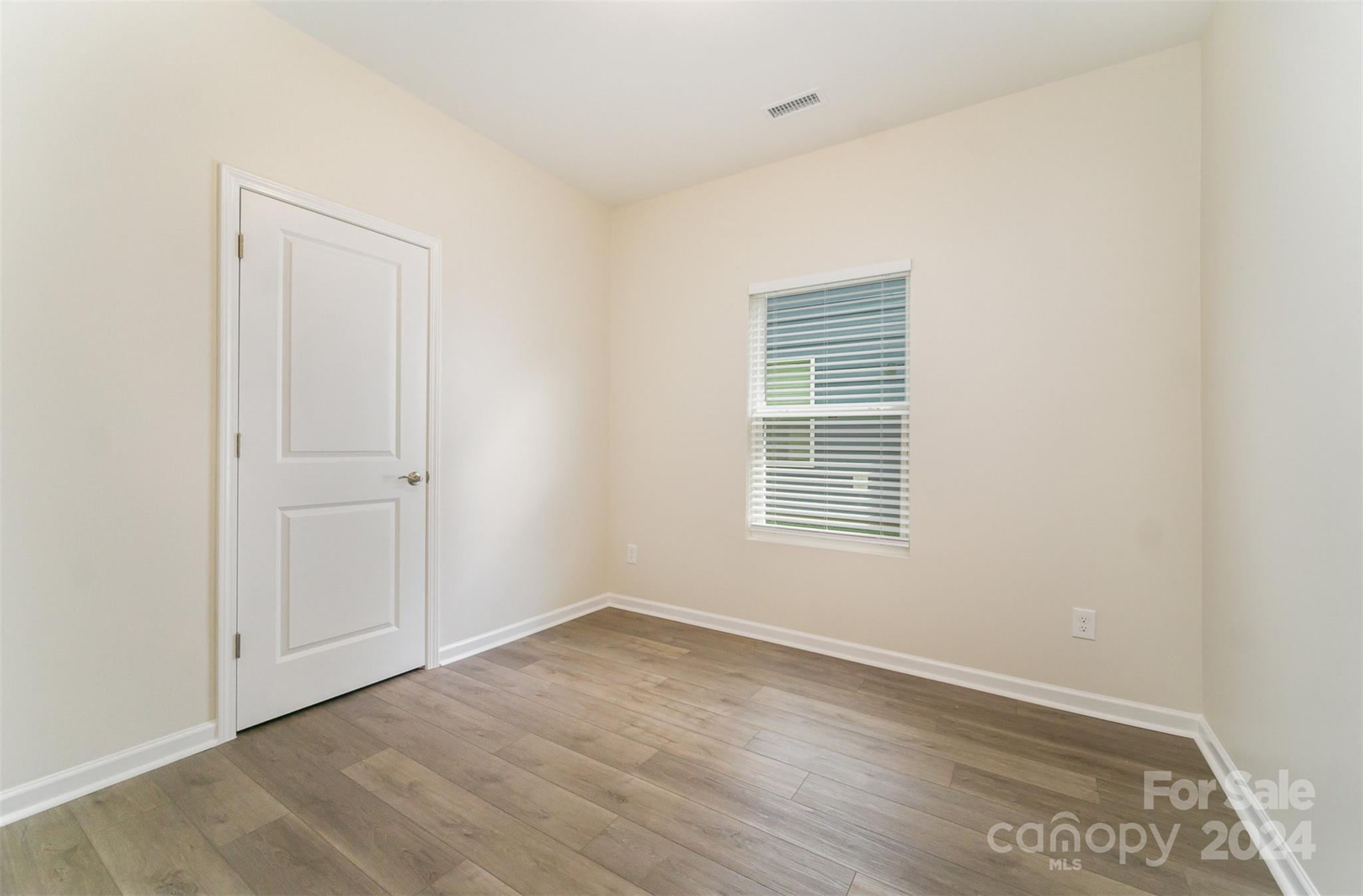 24593 Blue Heron Circle