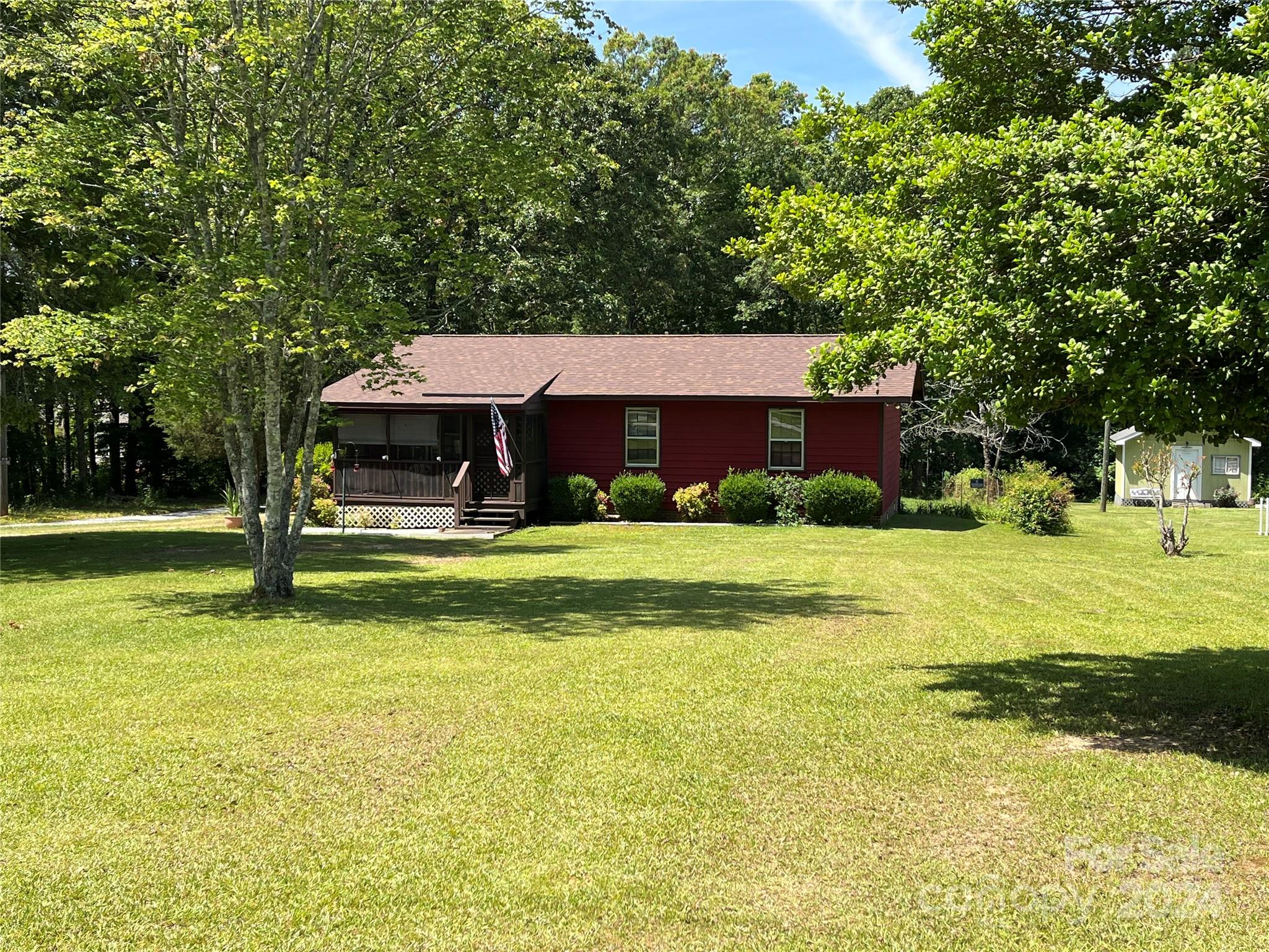 1821 Reservation Road
