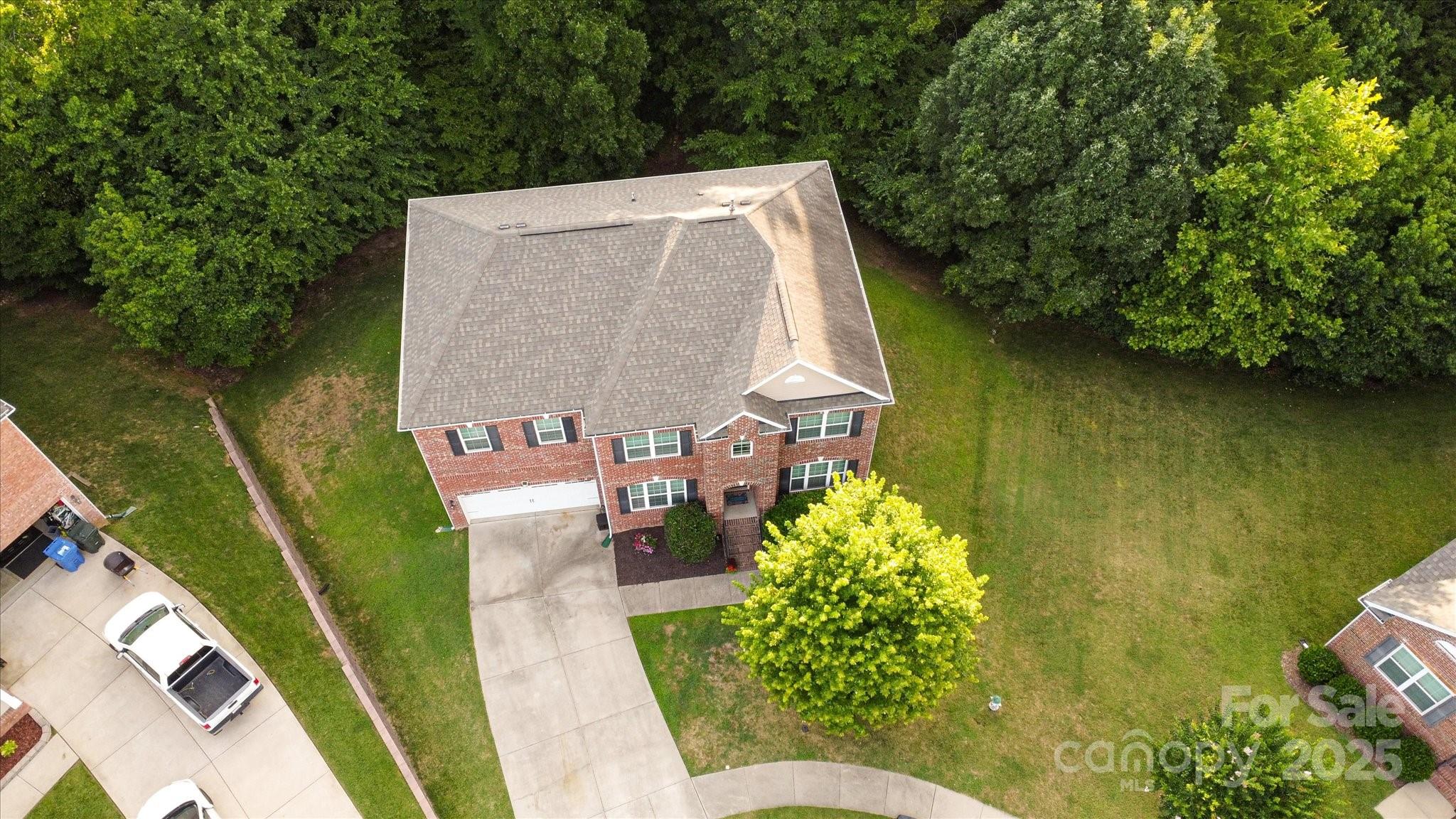 5267 Norway Lane
