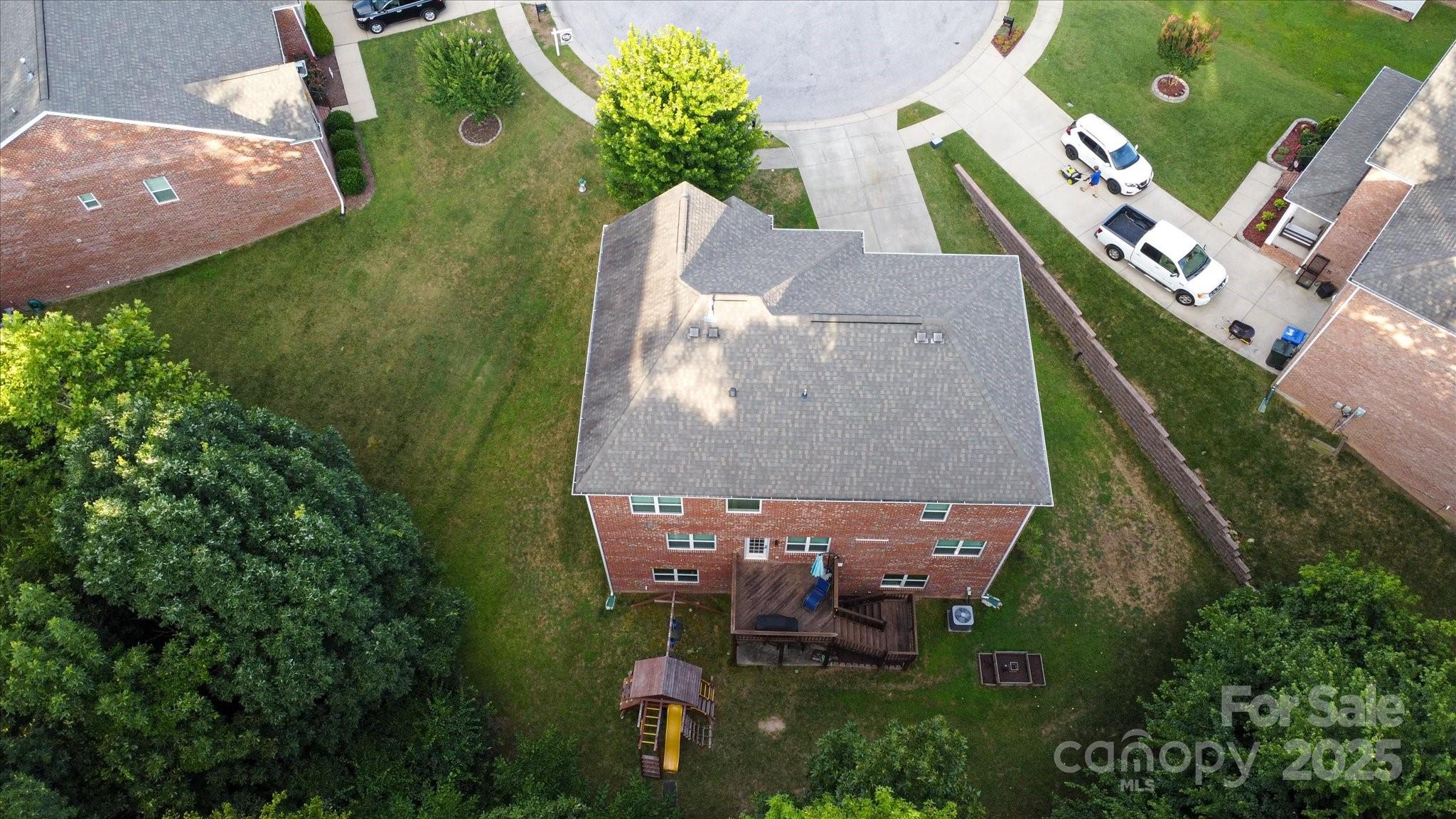 5267 Norway Lane