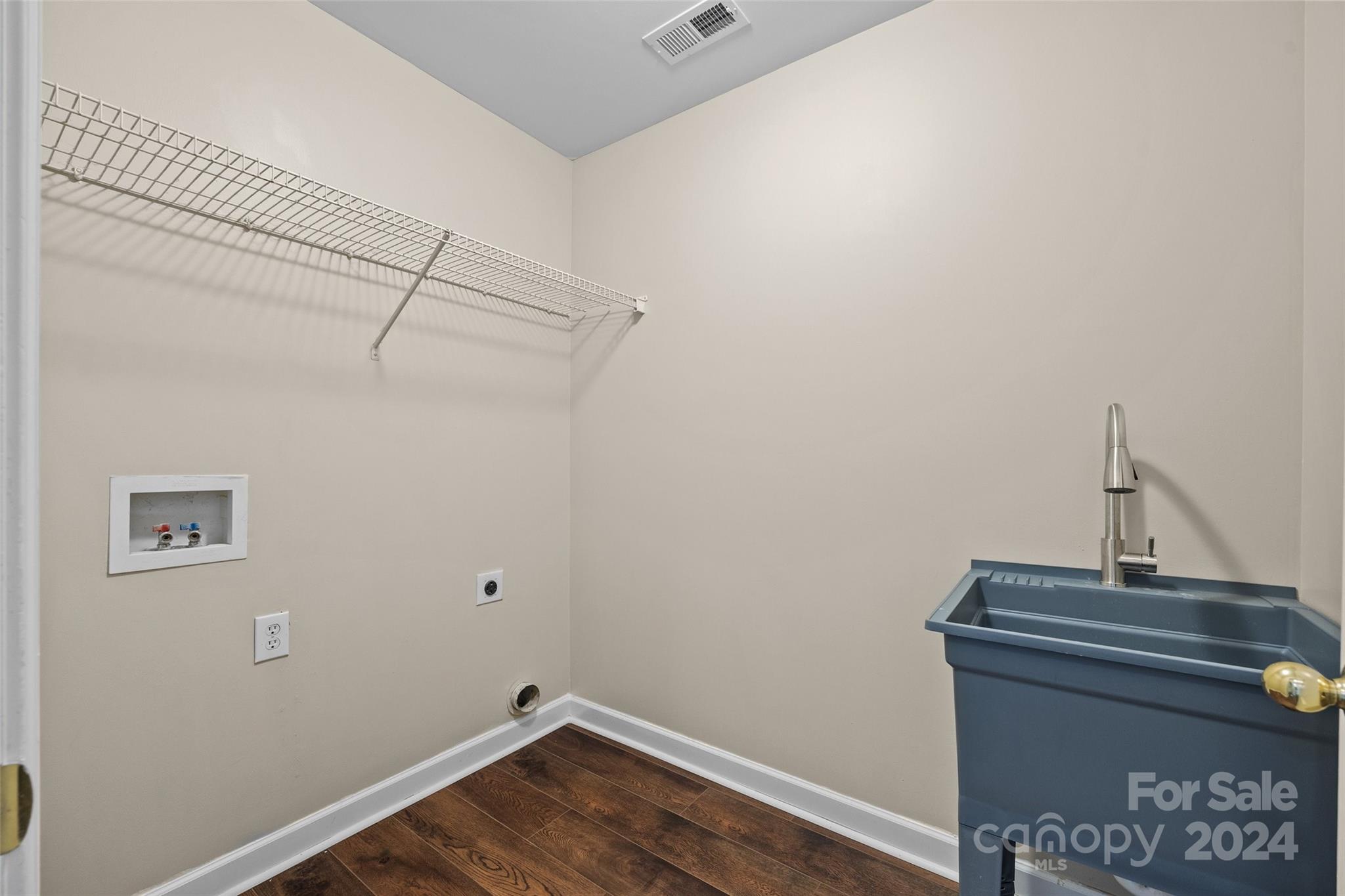 227 Glenville Drive