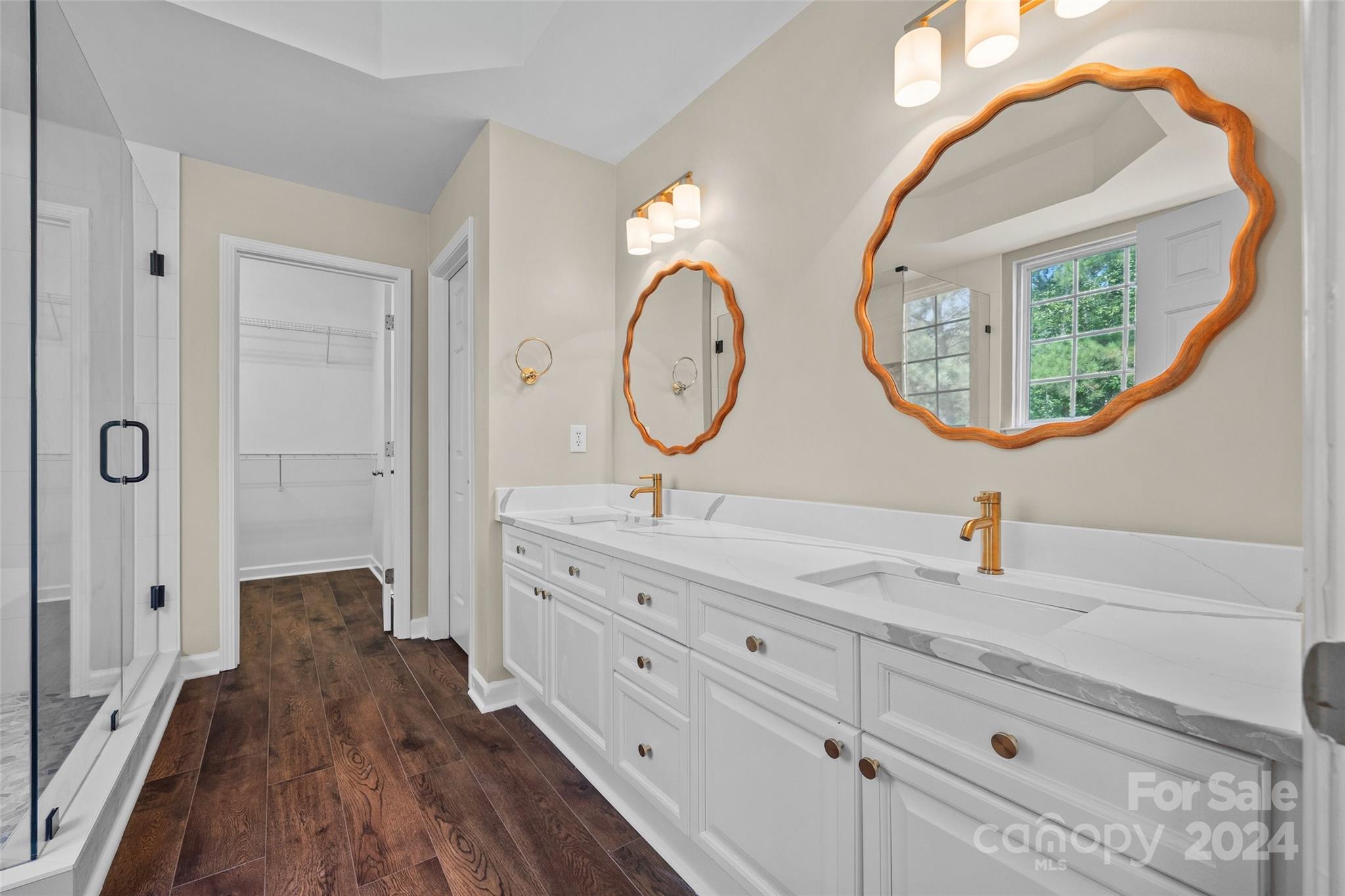 227 Glenville Drive