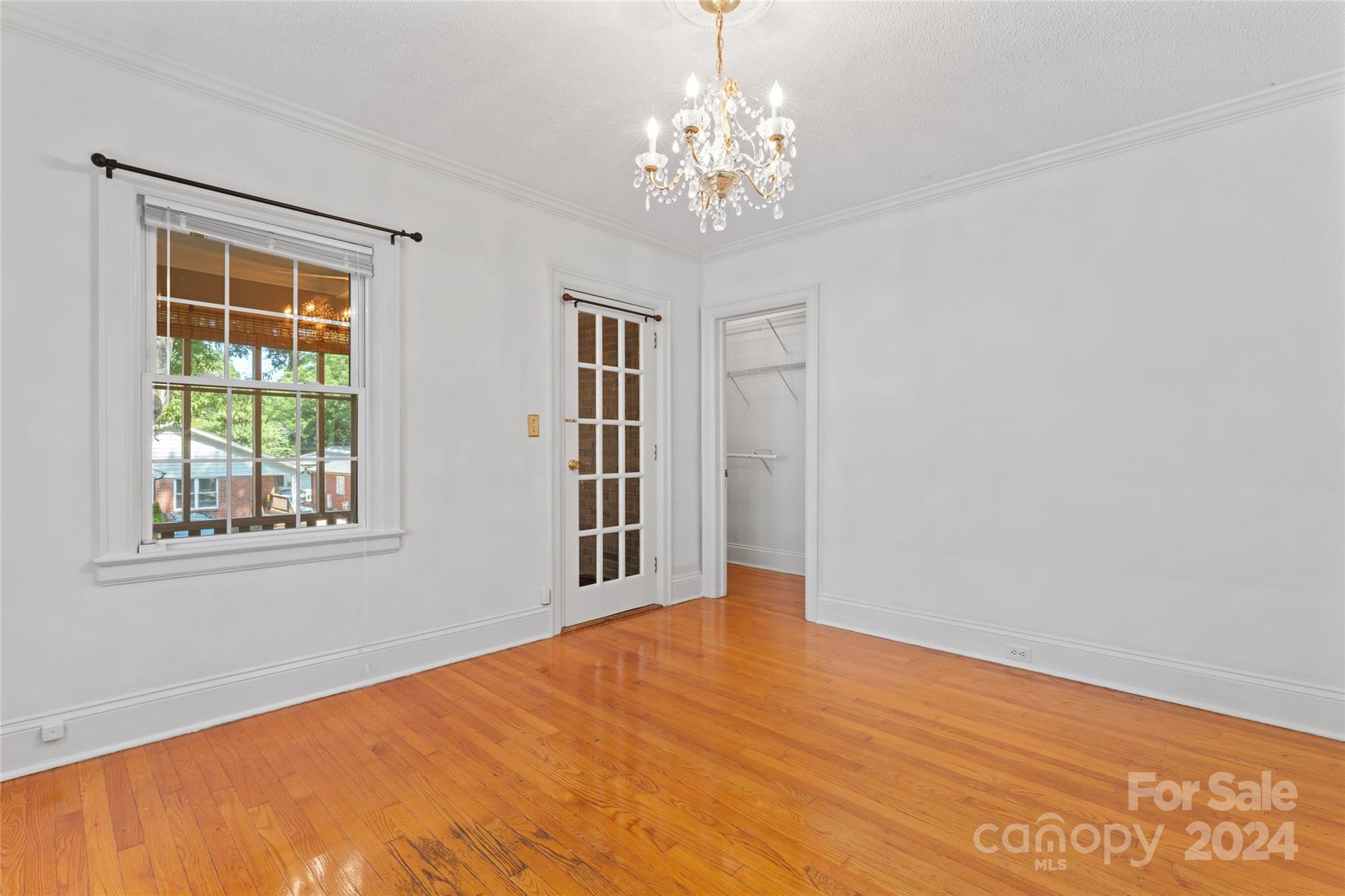 1711 Club Road