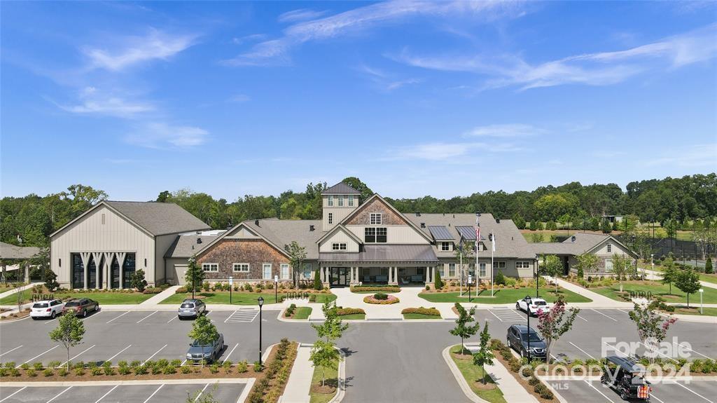 523 Sunnyview Lane