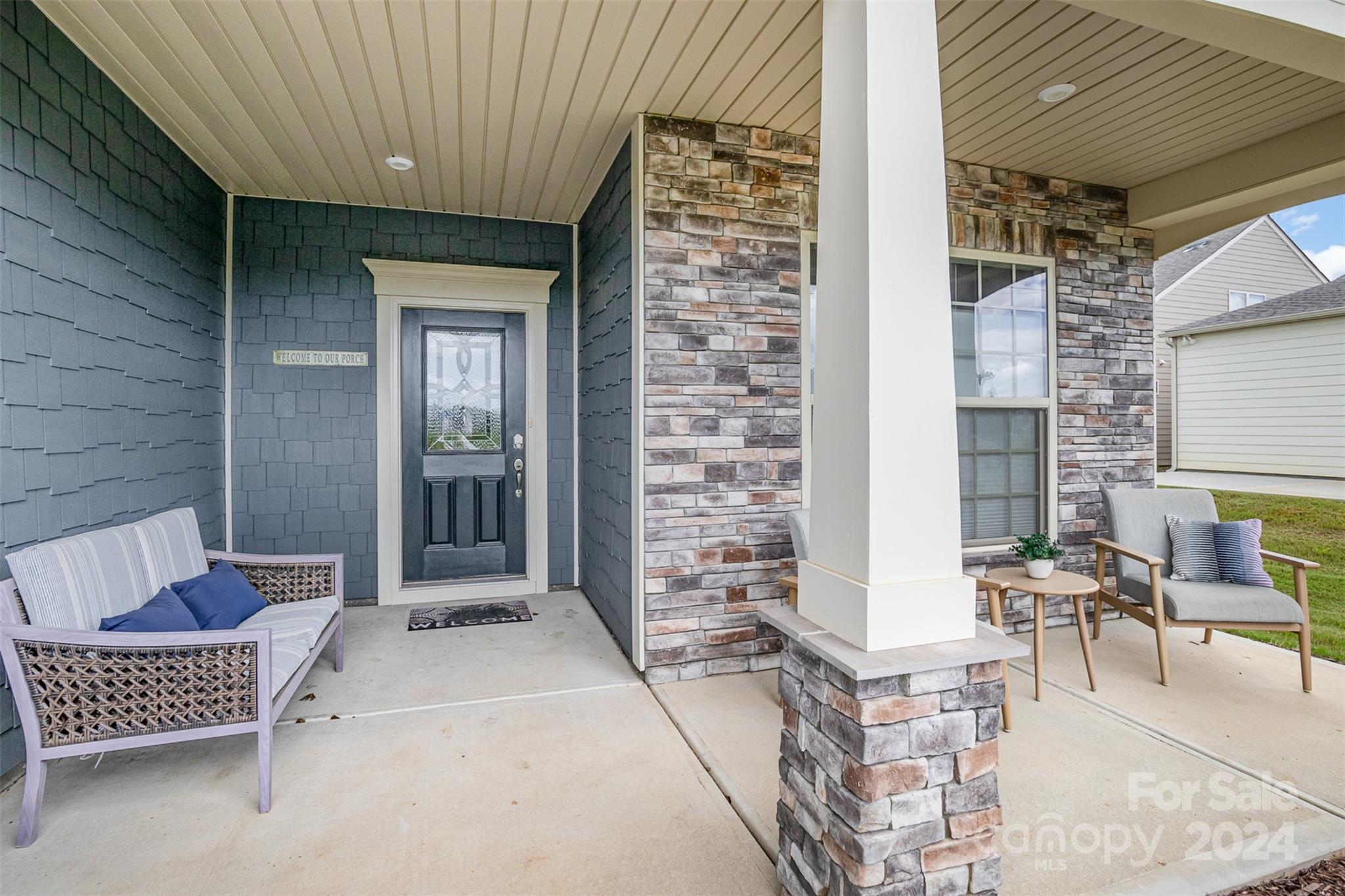 523 Sunnyview Lane