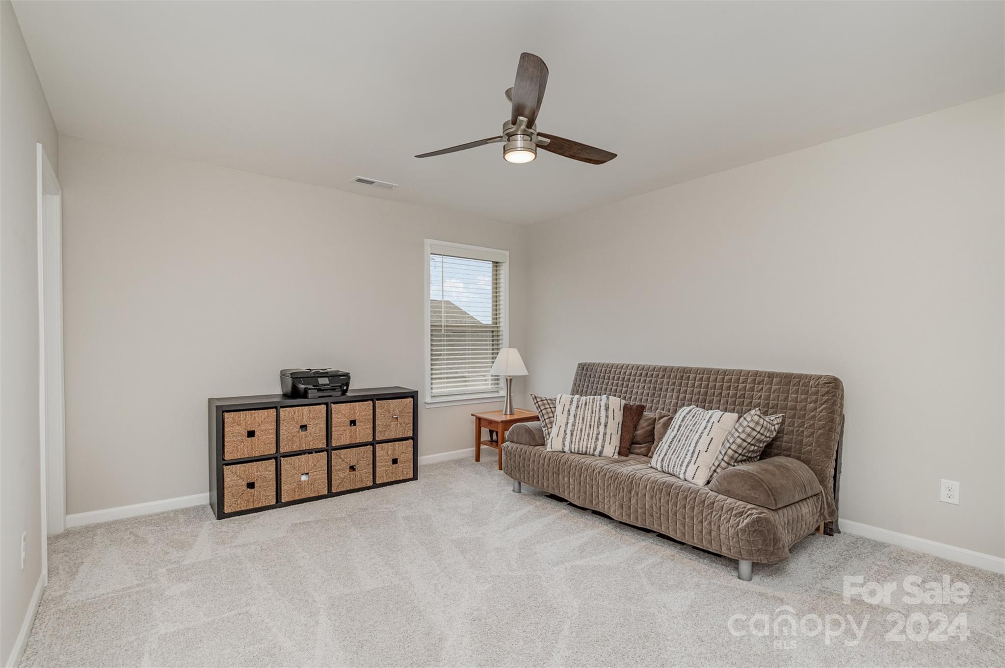 523 Sunnyview Lane