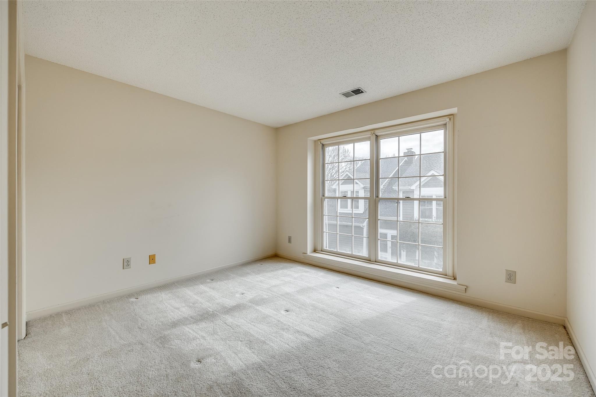 8218 Legare Court