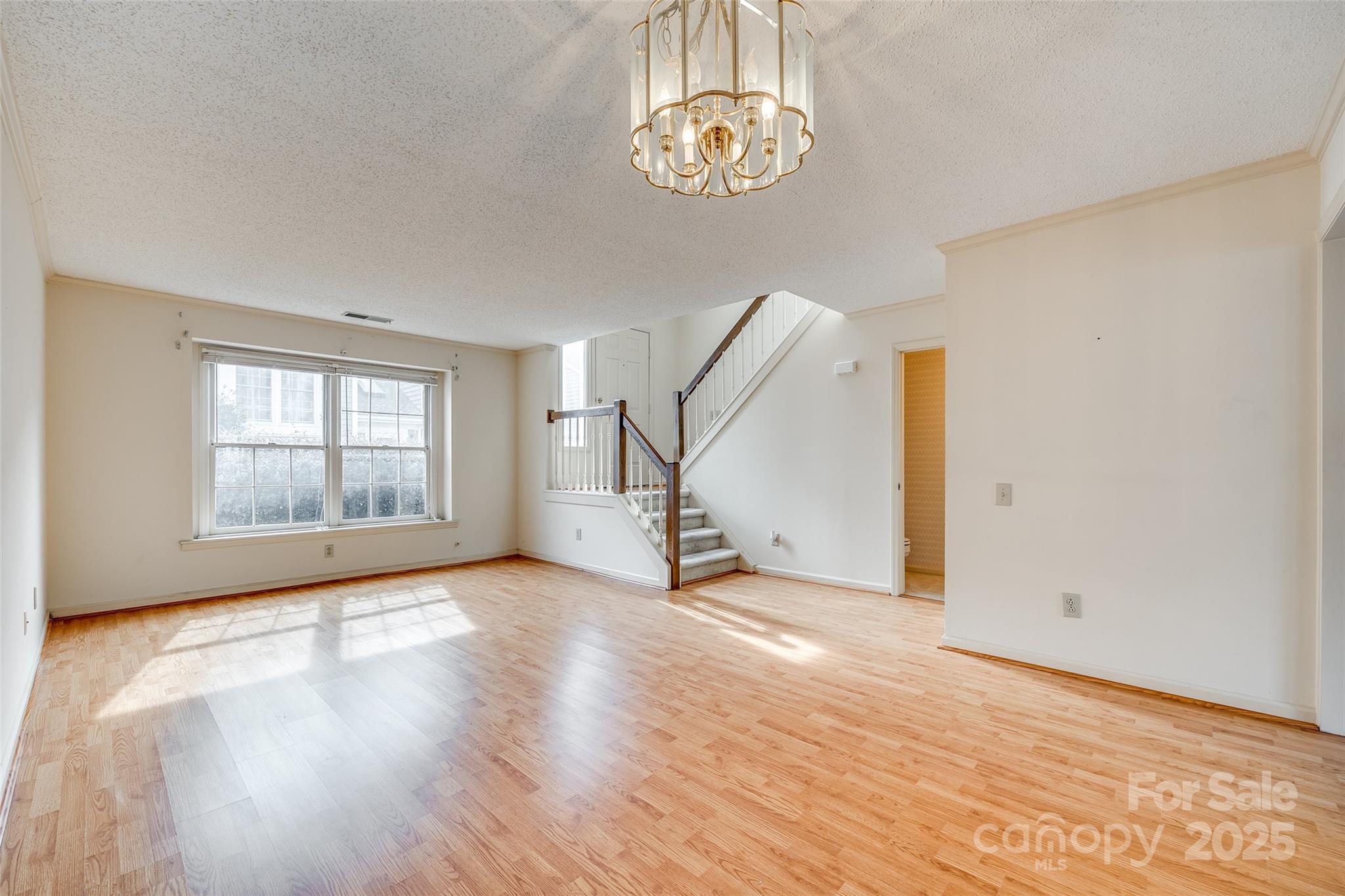 8218 Legare Court
