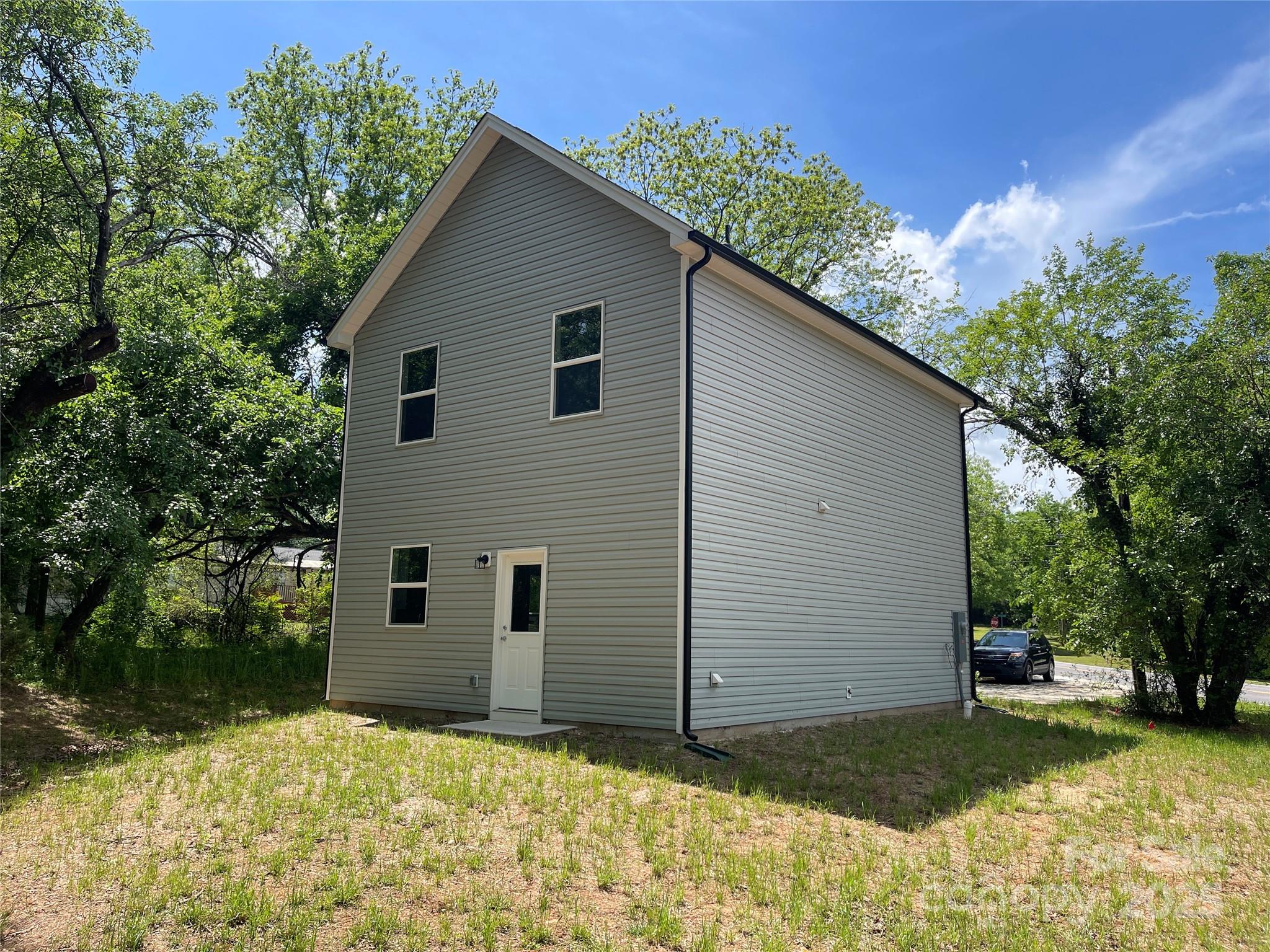 129 Sharon Road