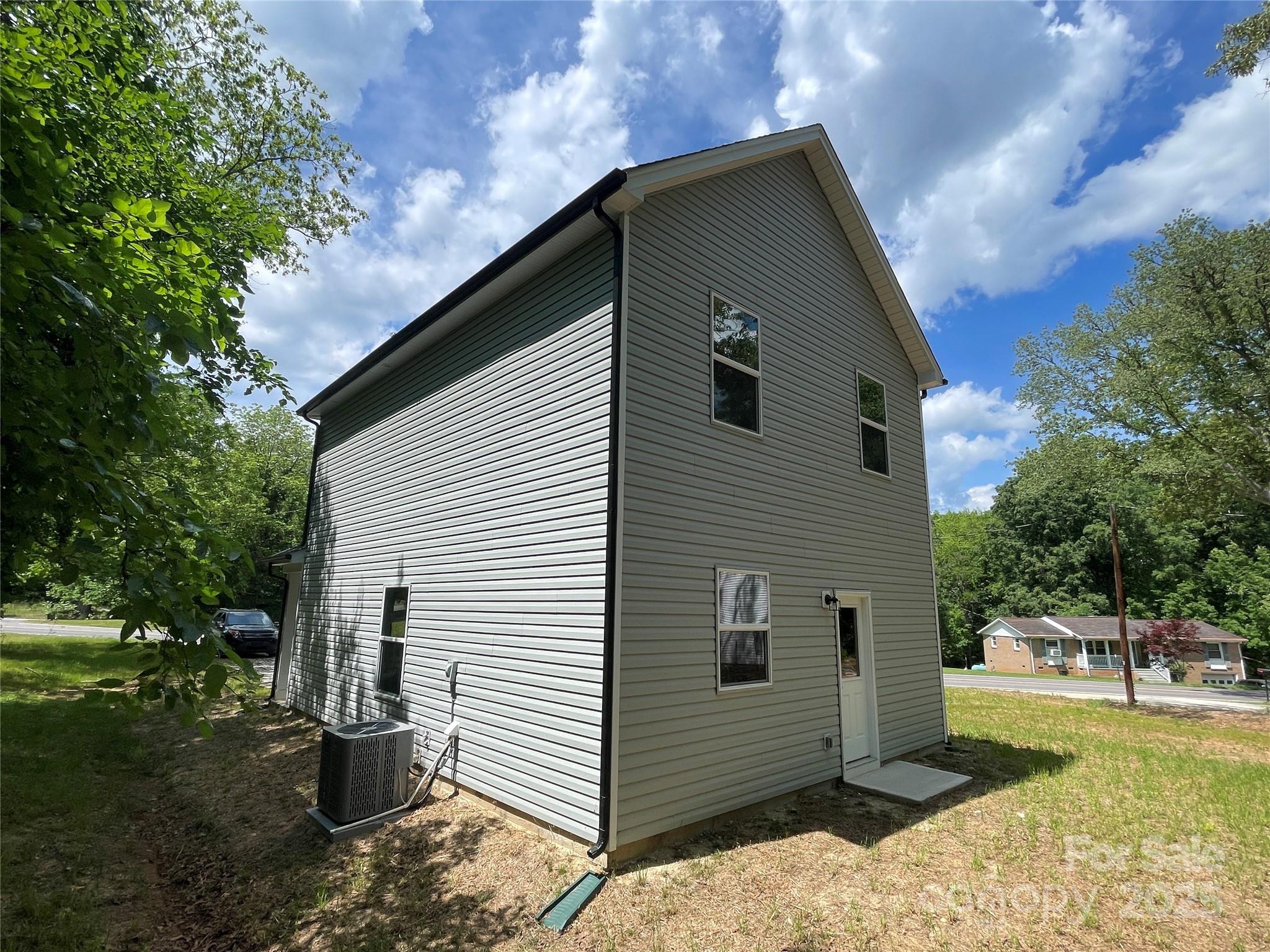 129 Sharon Road