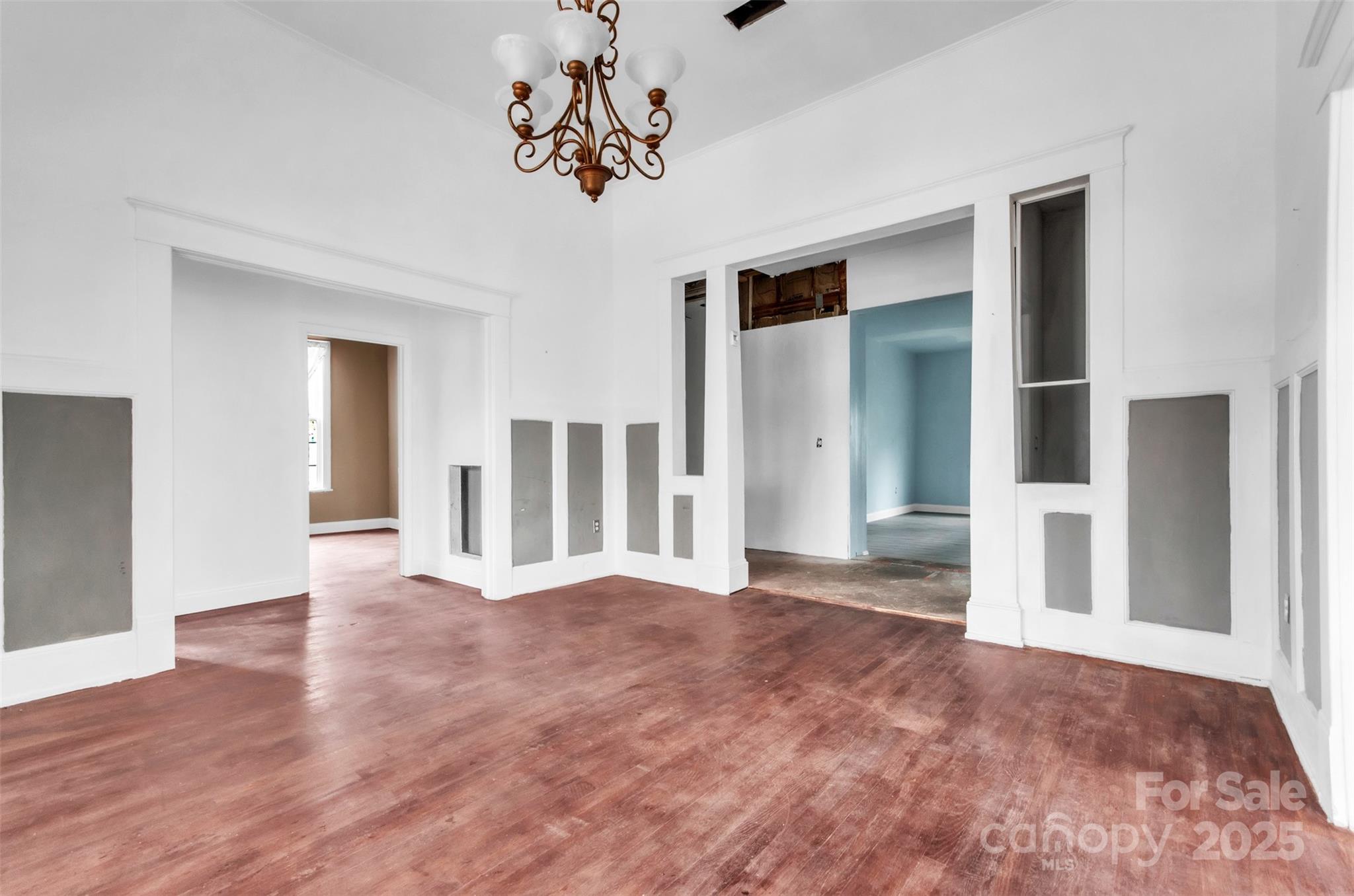 306 W South Street