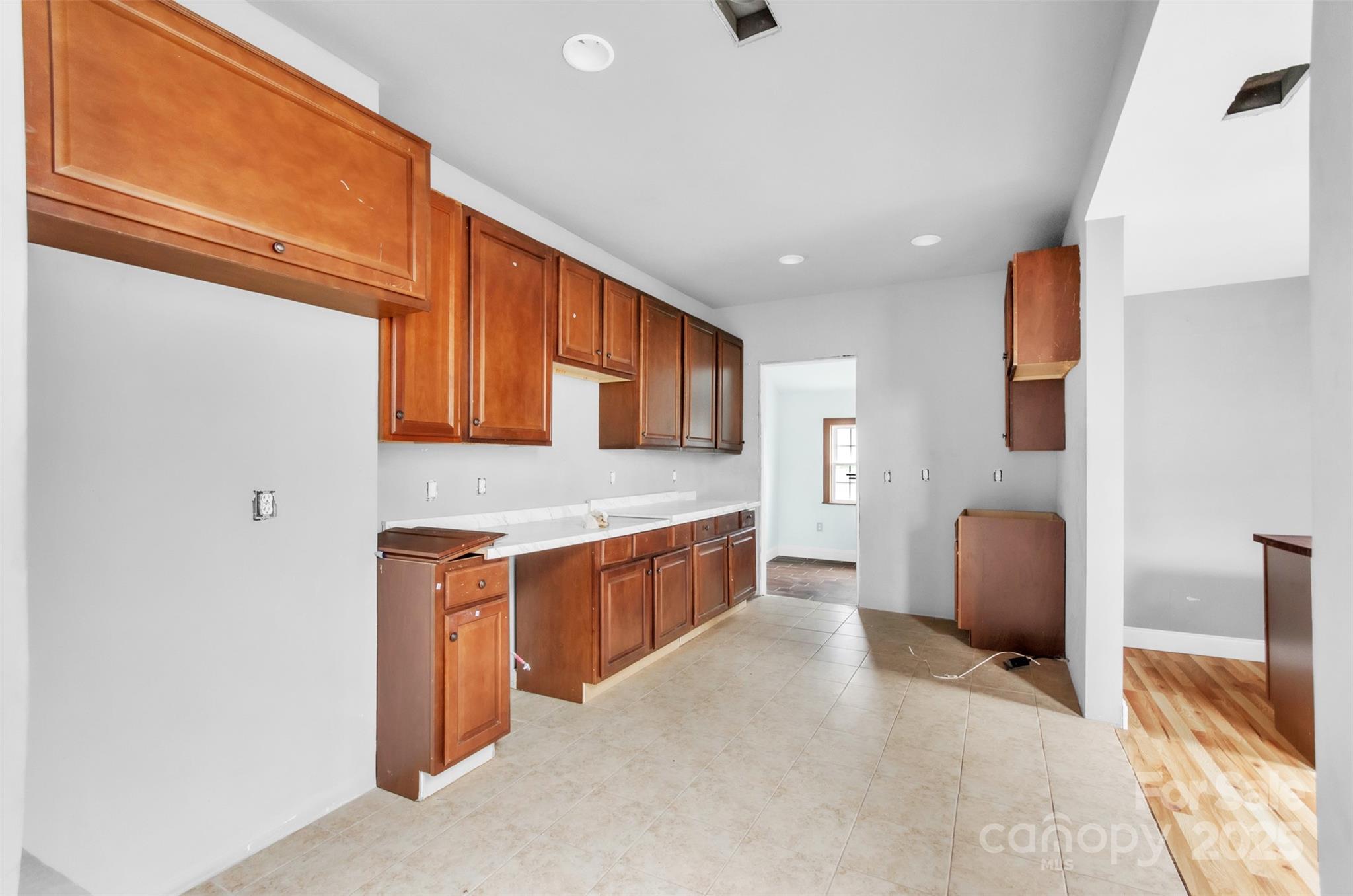 306 W South Street