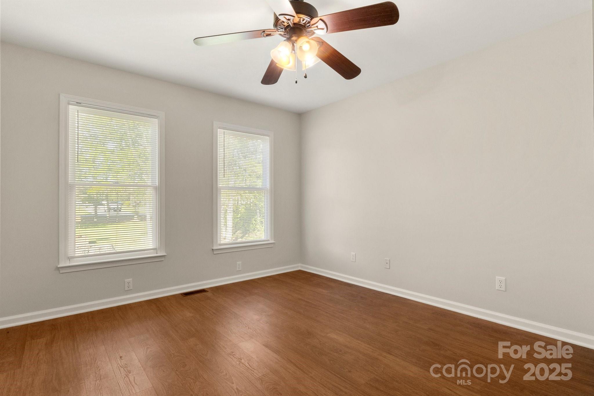 1325 Red Oaks Drive