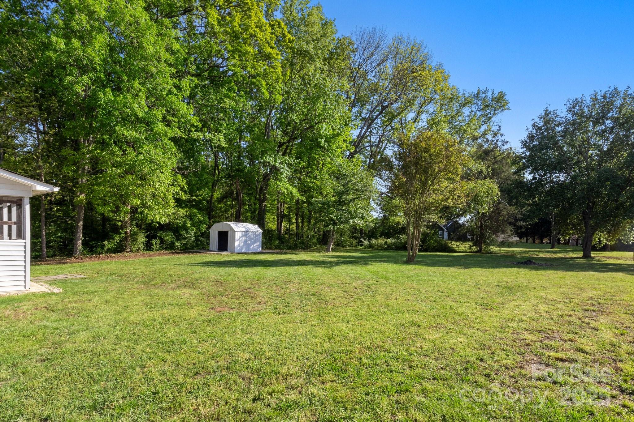 1325 Red Oaks Drive