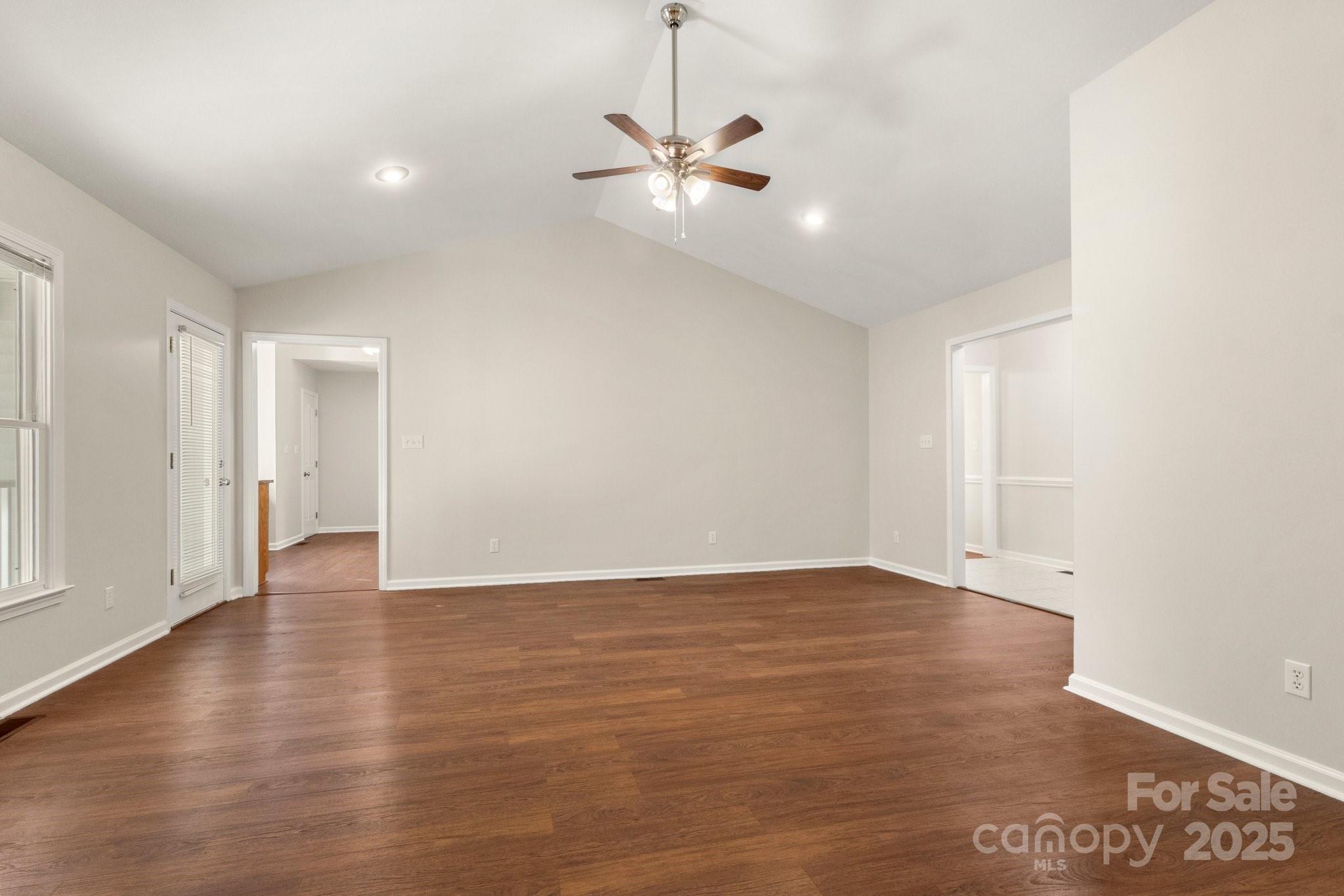 1325 Red Oaks Drive