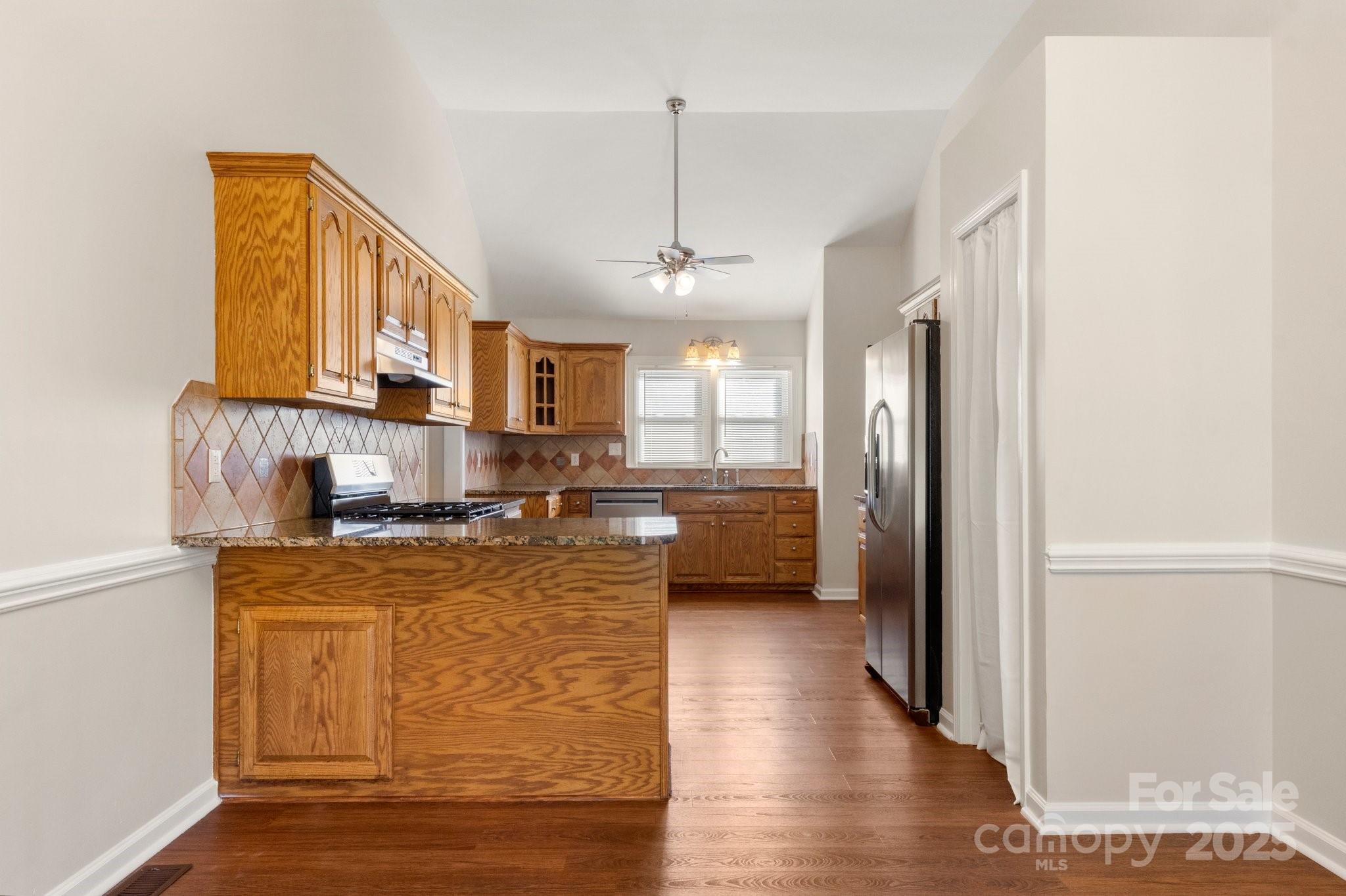 1325 Red Oaks Drive