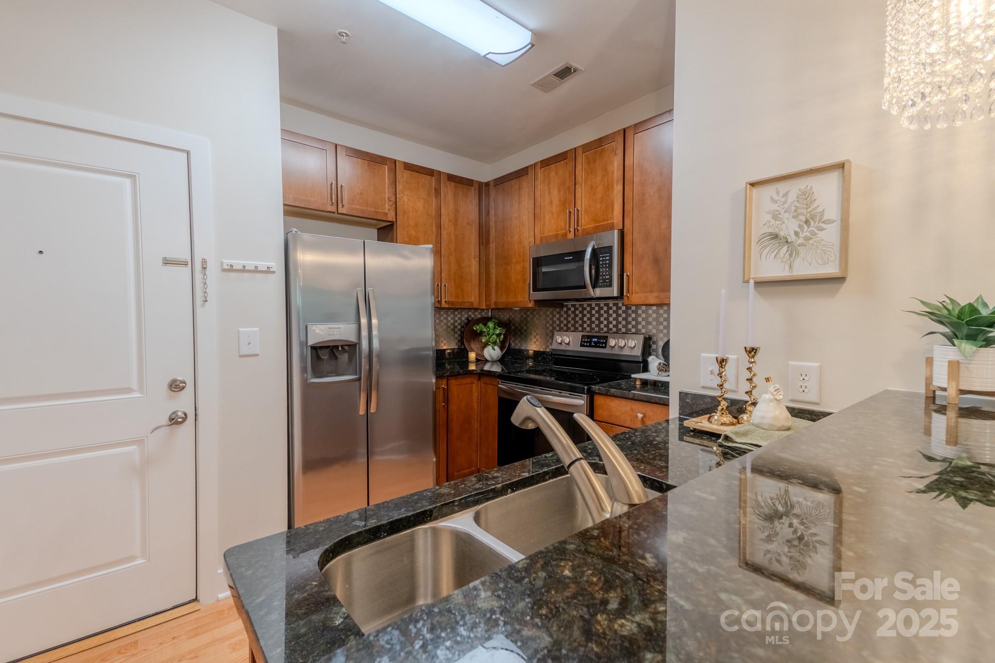 630 Calvert Street Unit: 1110