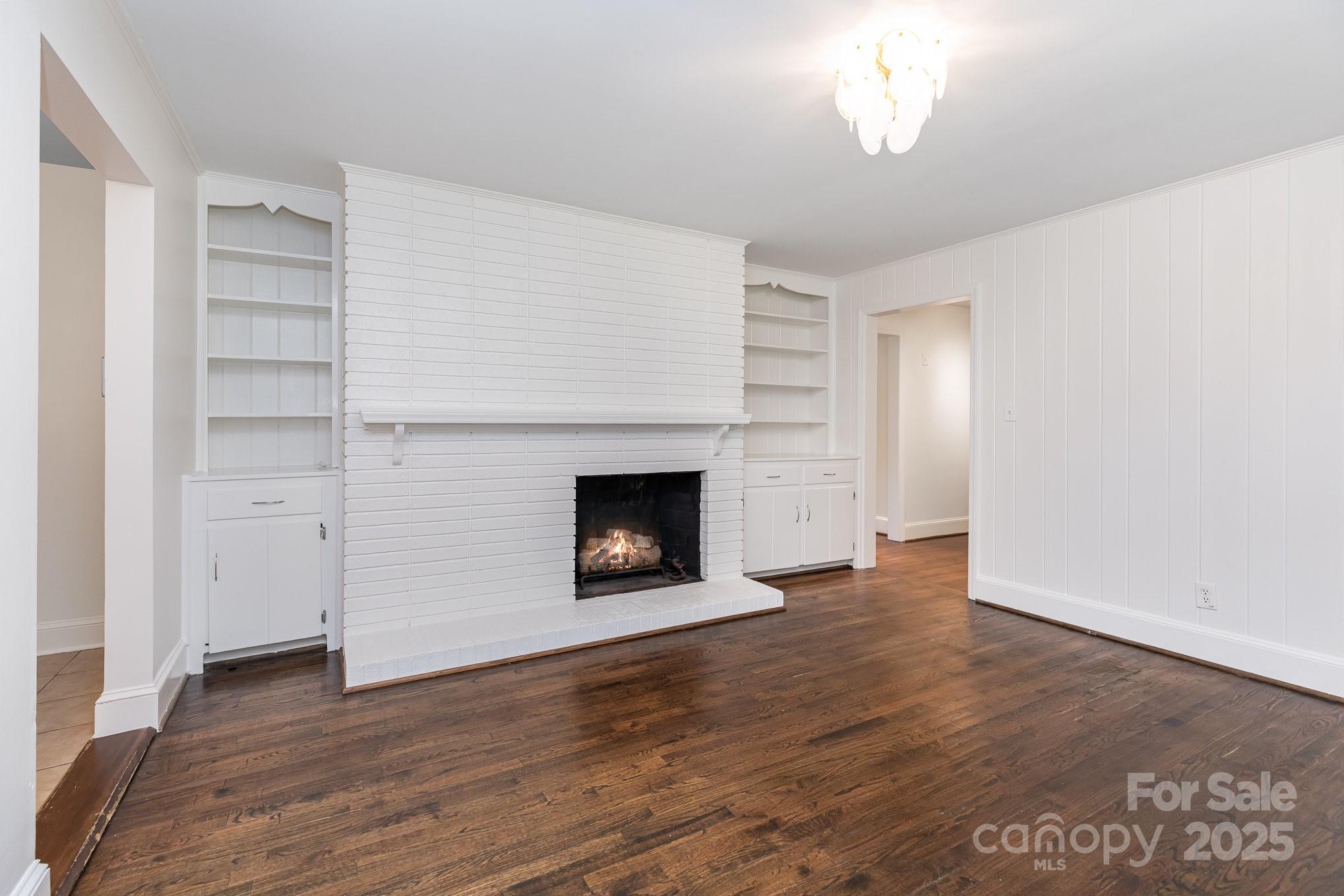 2734 Dunlavin Way