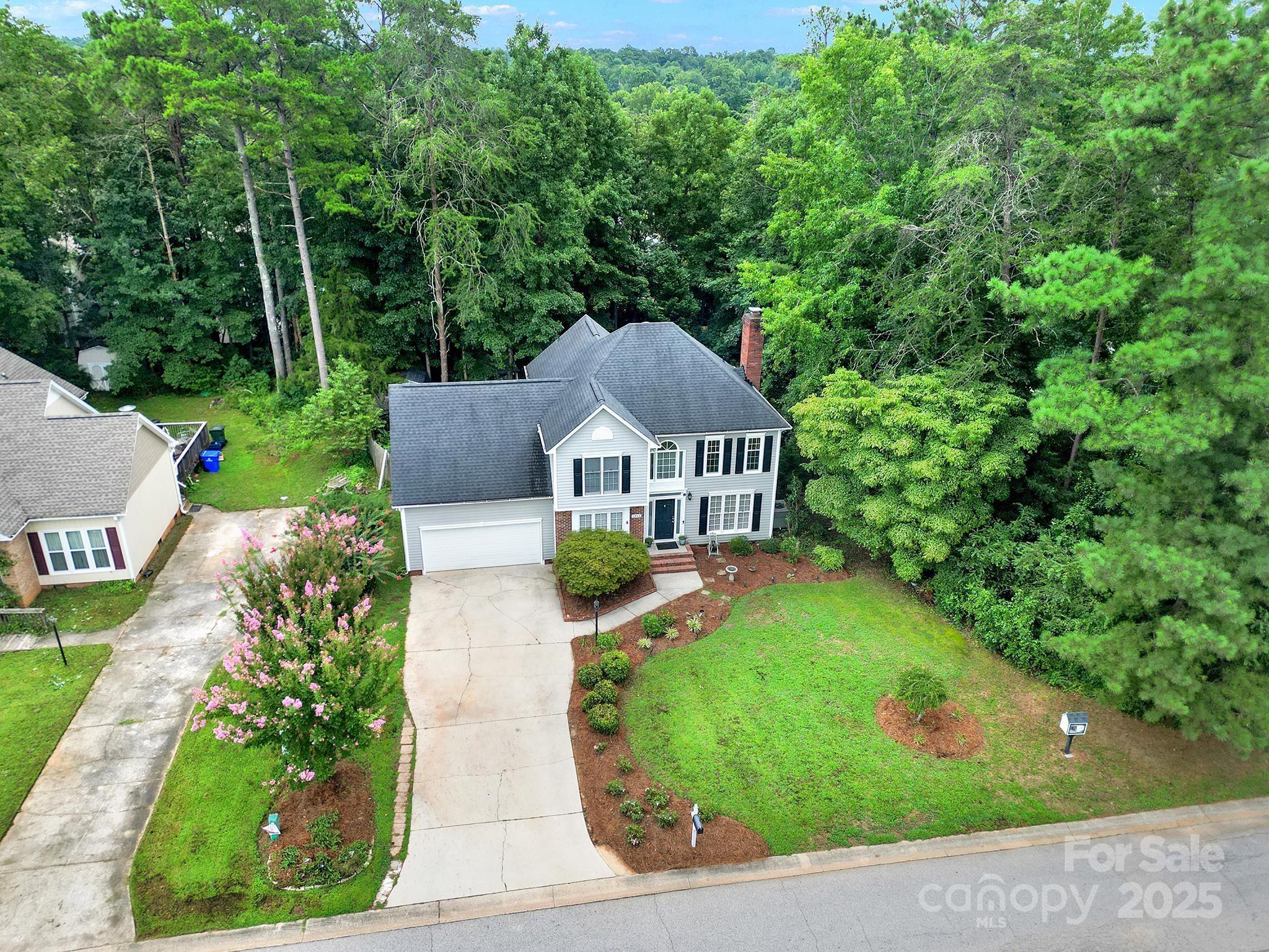 1904 Steeplechase Drive