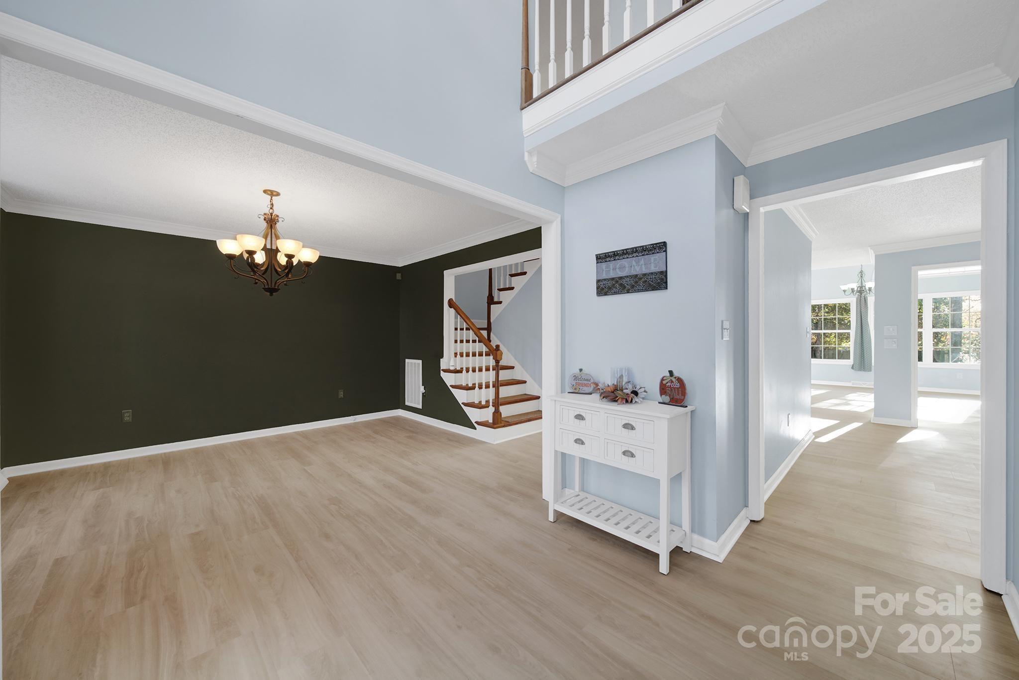 1904 Steeplechase Drive