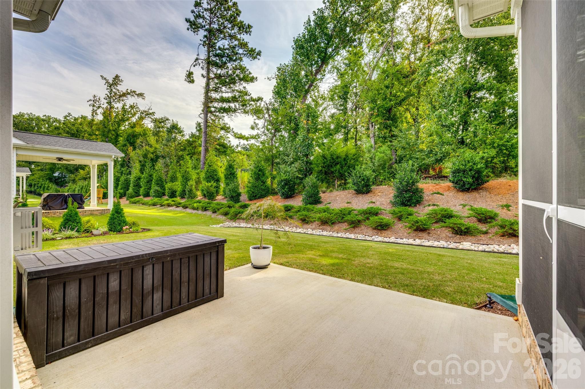 466 Hickory View Drive