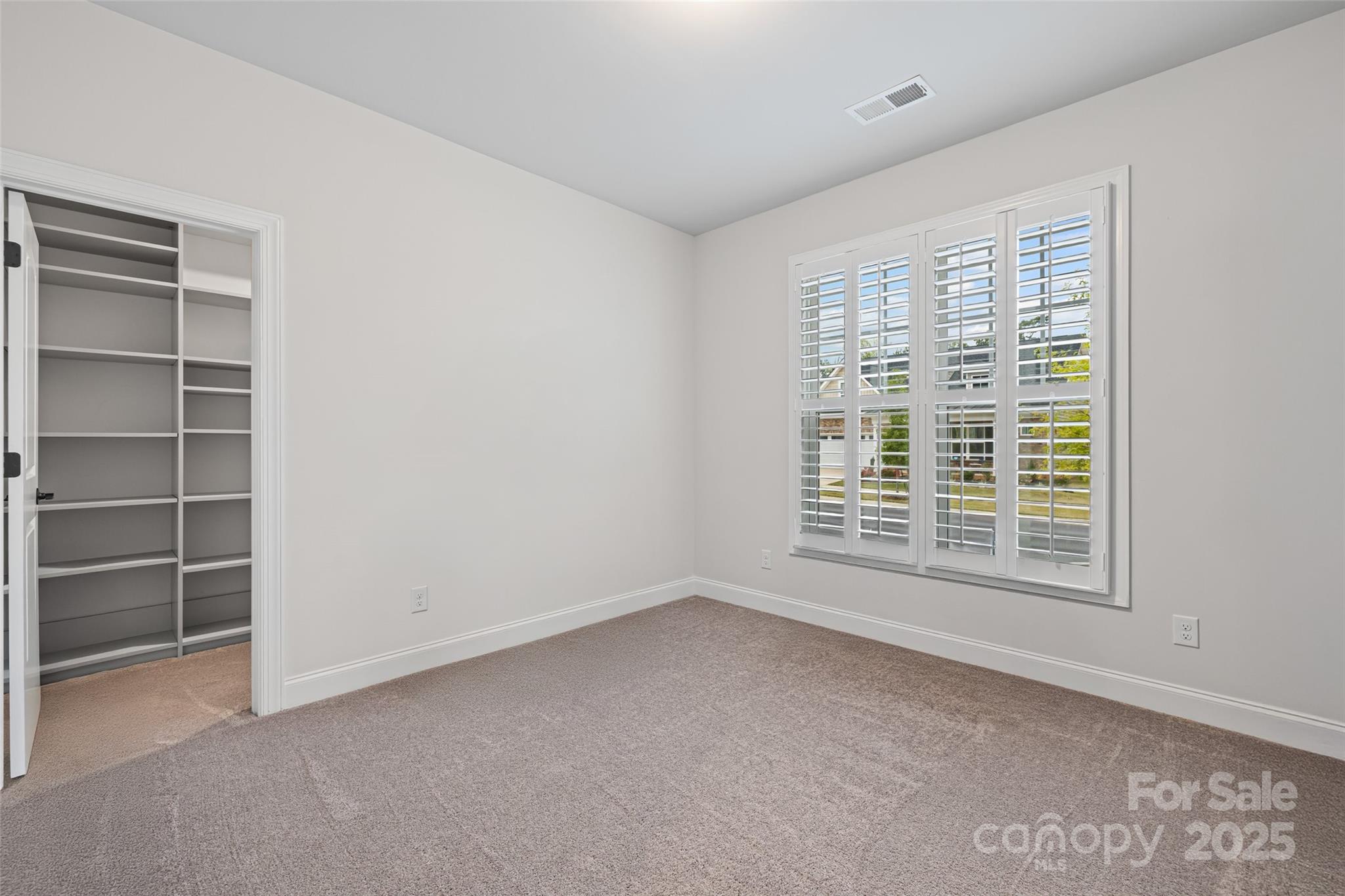 466 Hickory View Drive