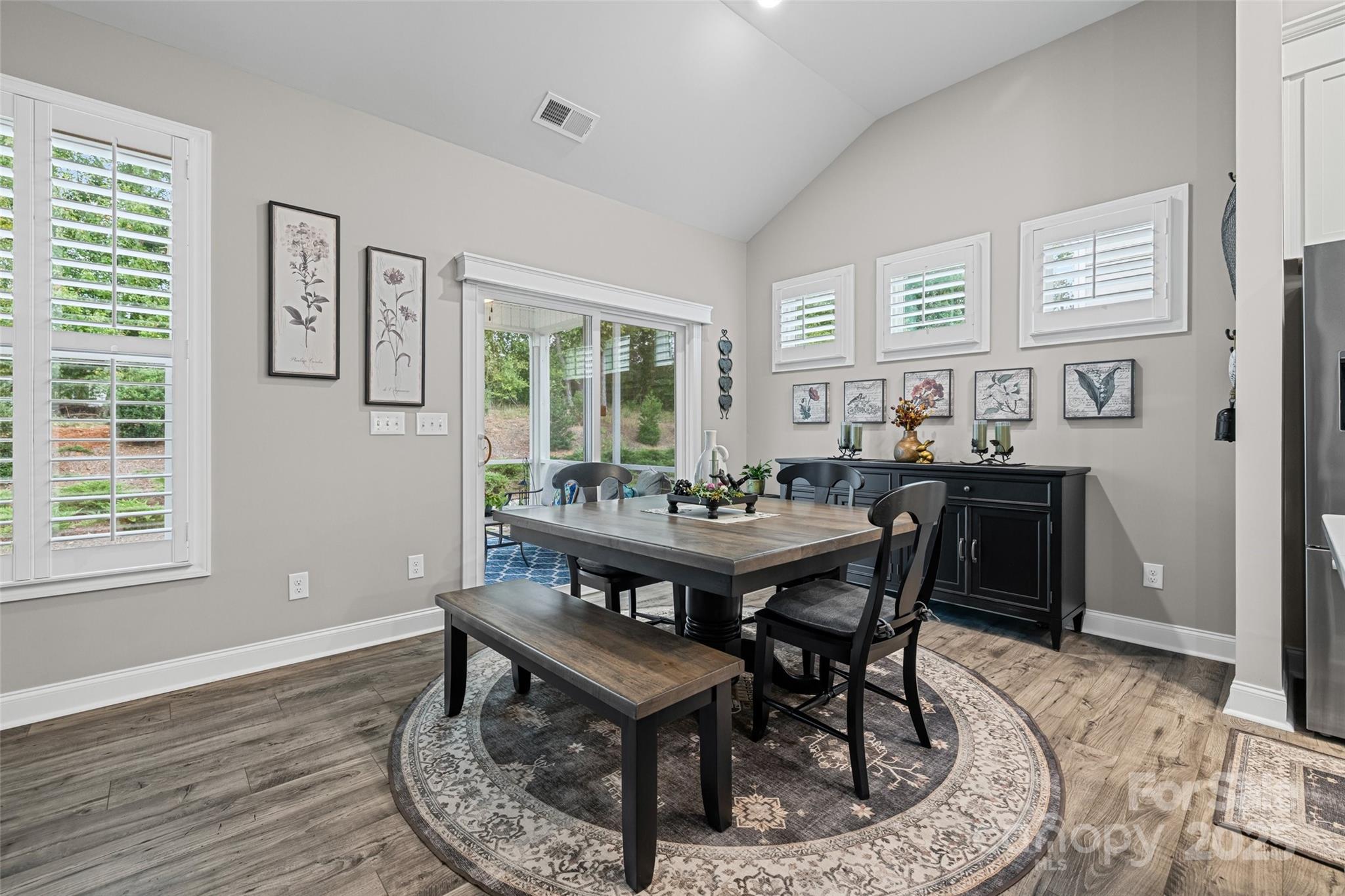 466 Hickory View Drive
