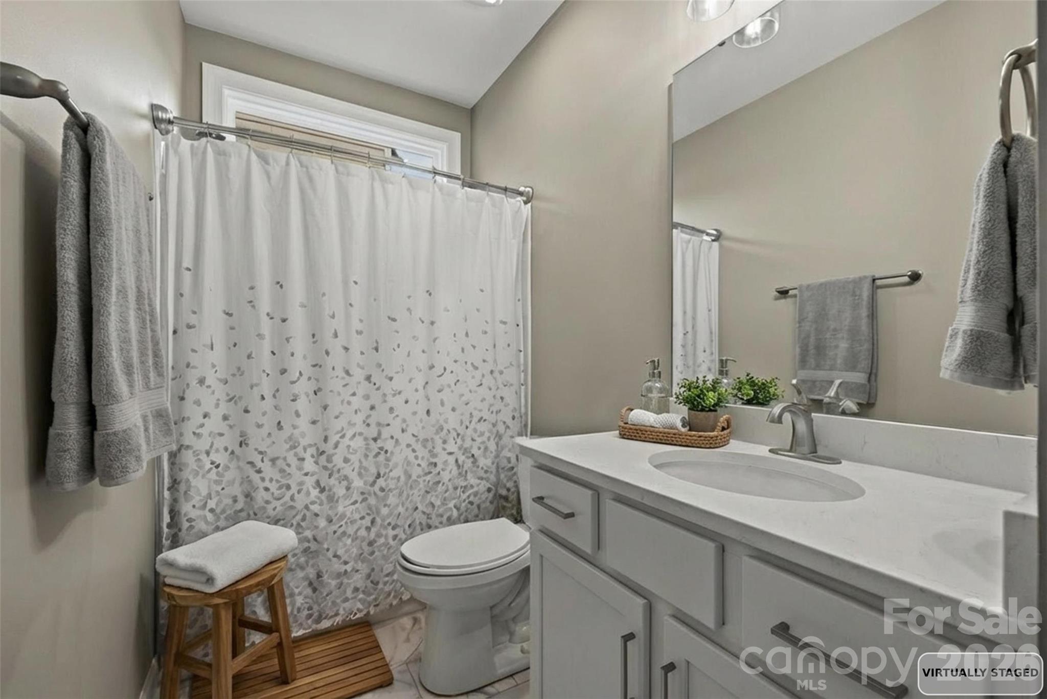 466 Hickory View Drive