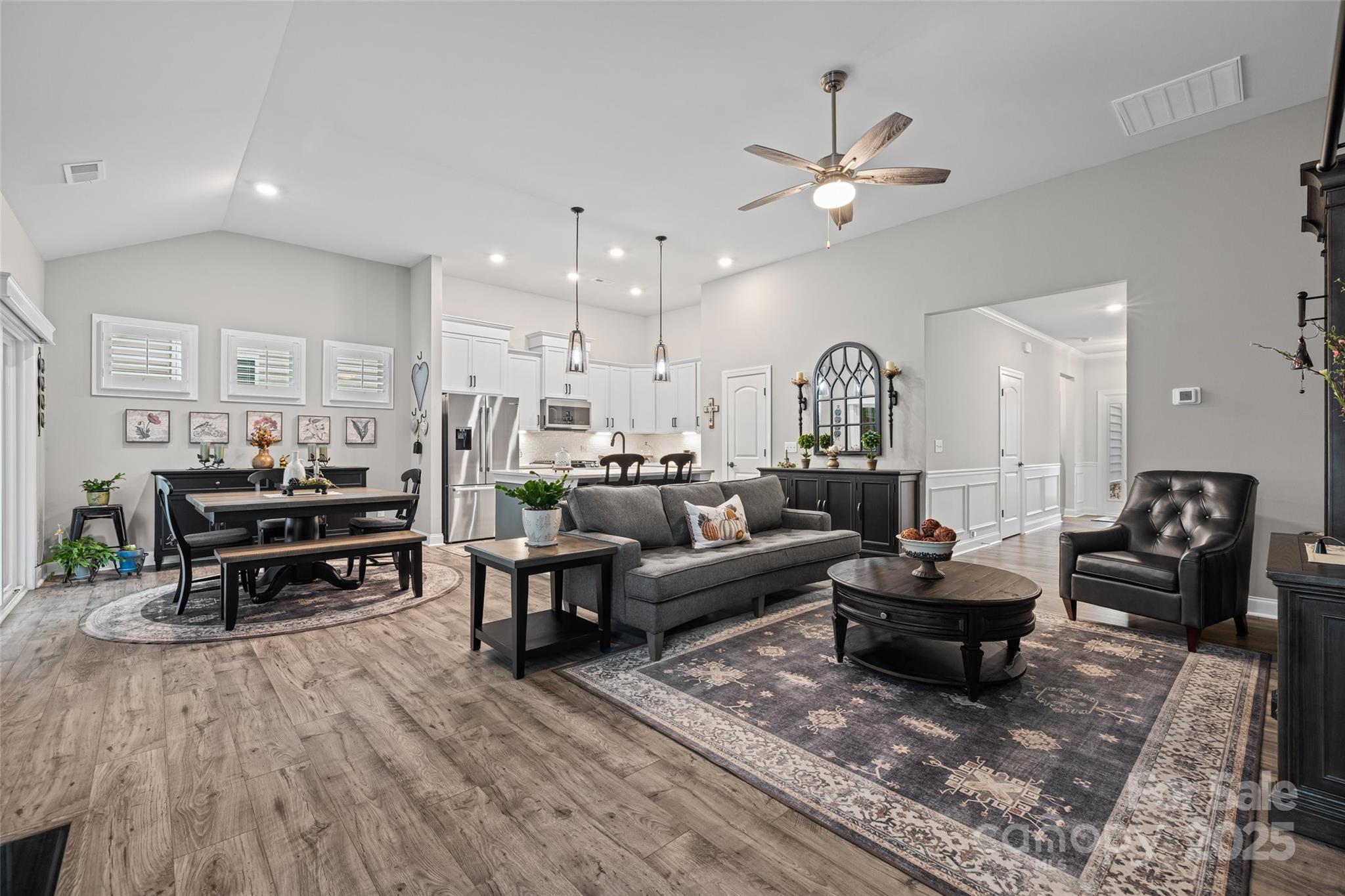 466 Hickory View Drive