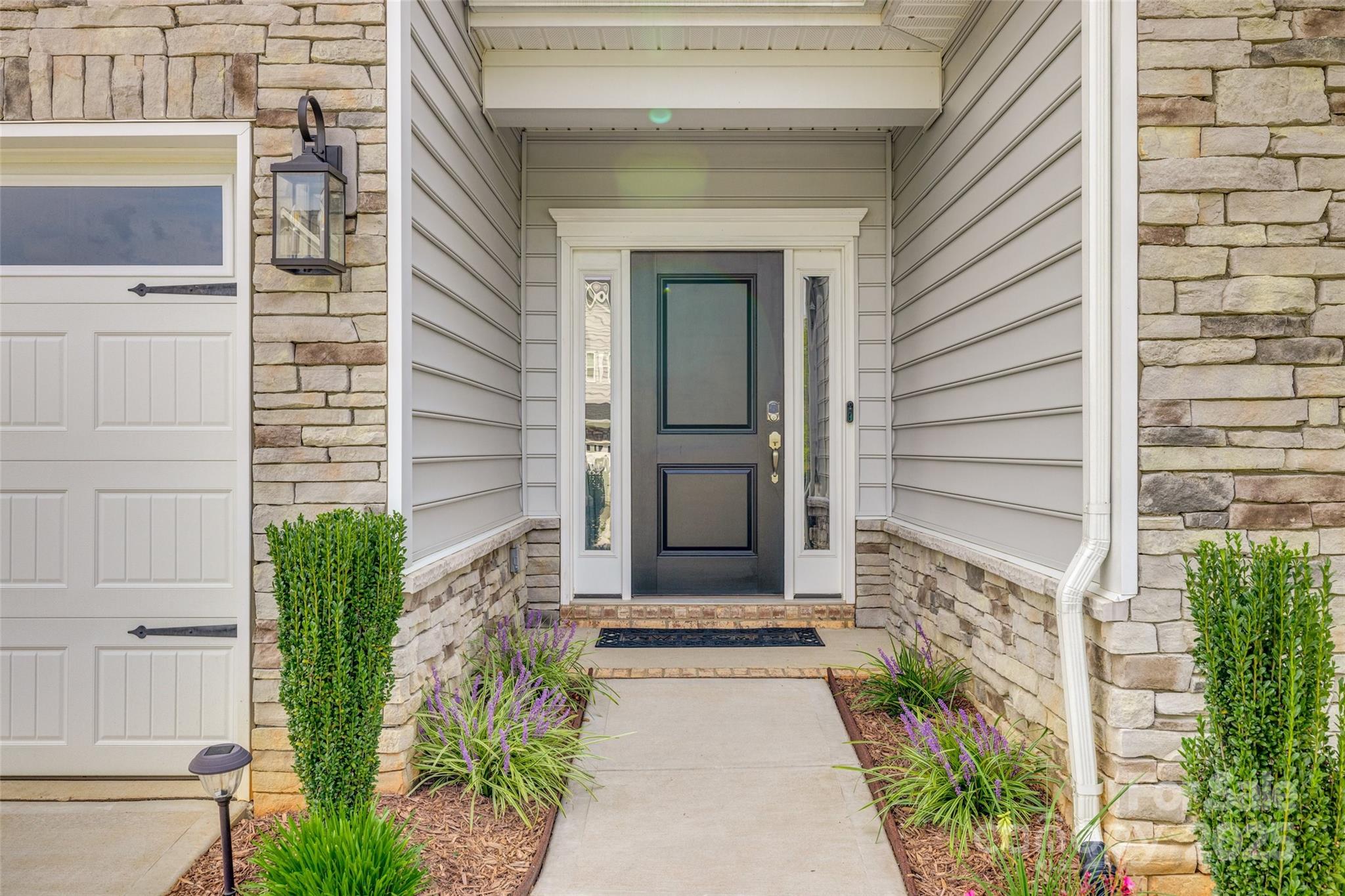 466 Hickory View Drive