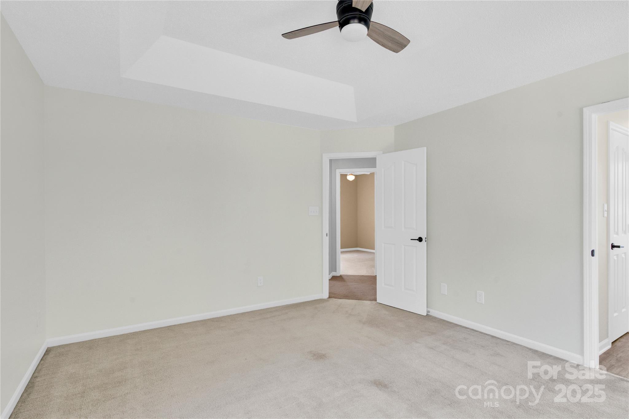 6605 Redbridge Trail