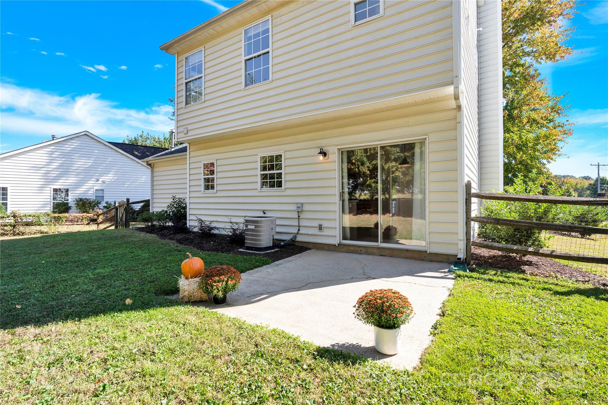 6605 Redbridge Trail