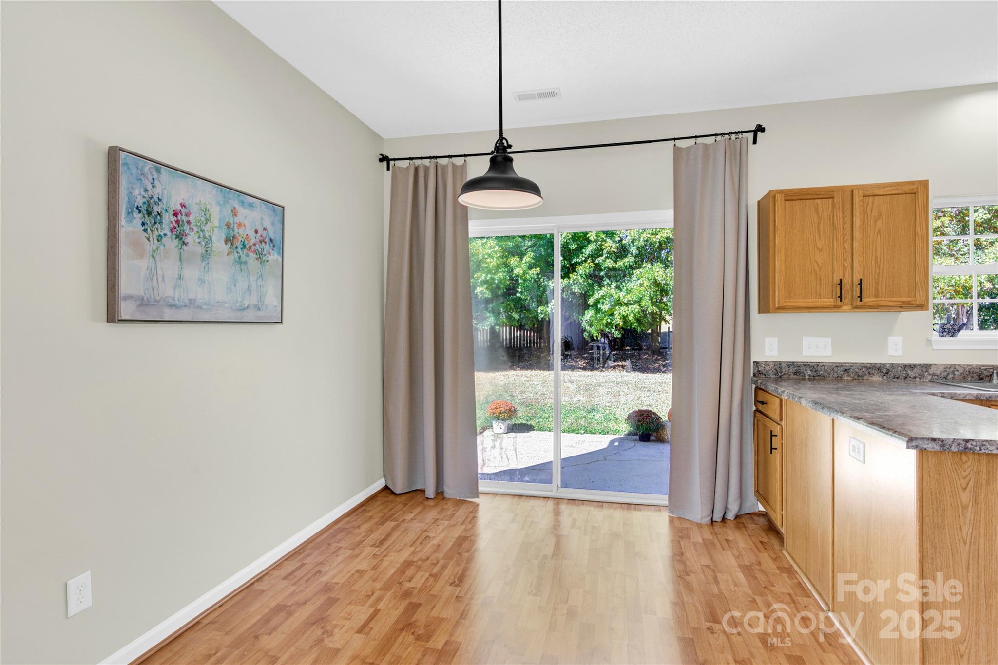 6605 Redbridge Trail