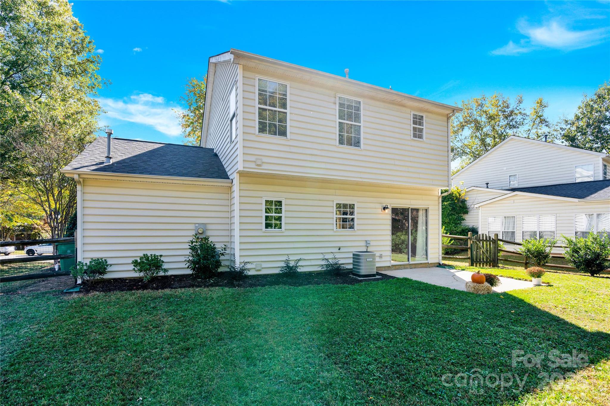 6605 Redbridge Trail