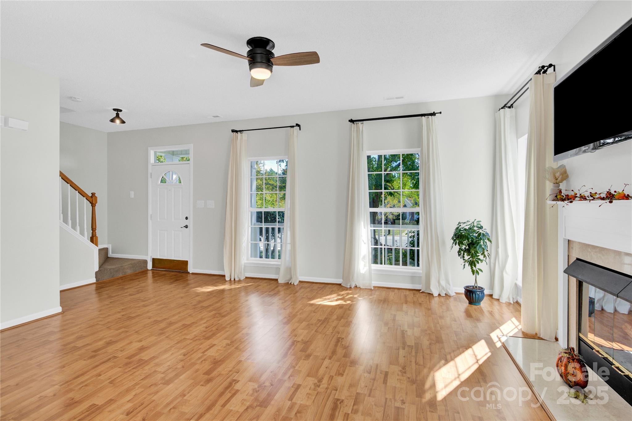 6605 Redbridge Trail