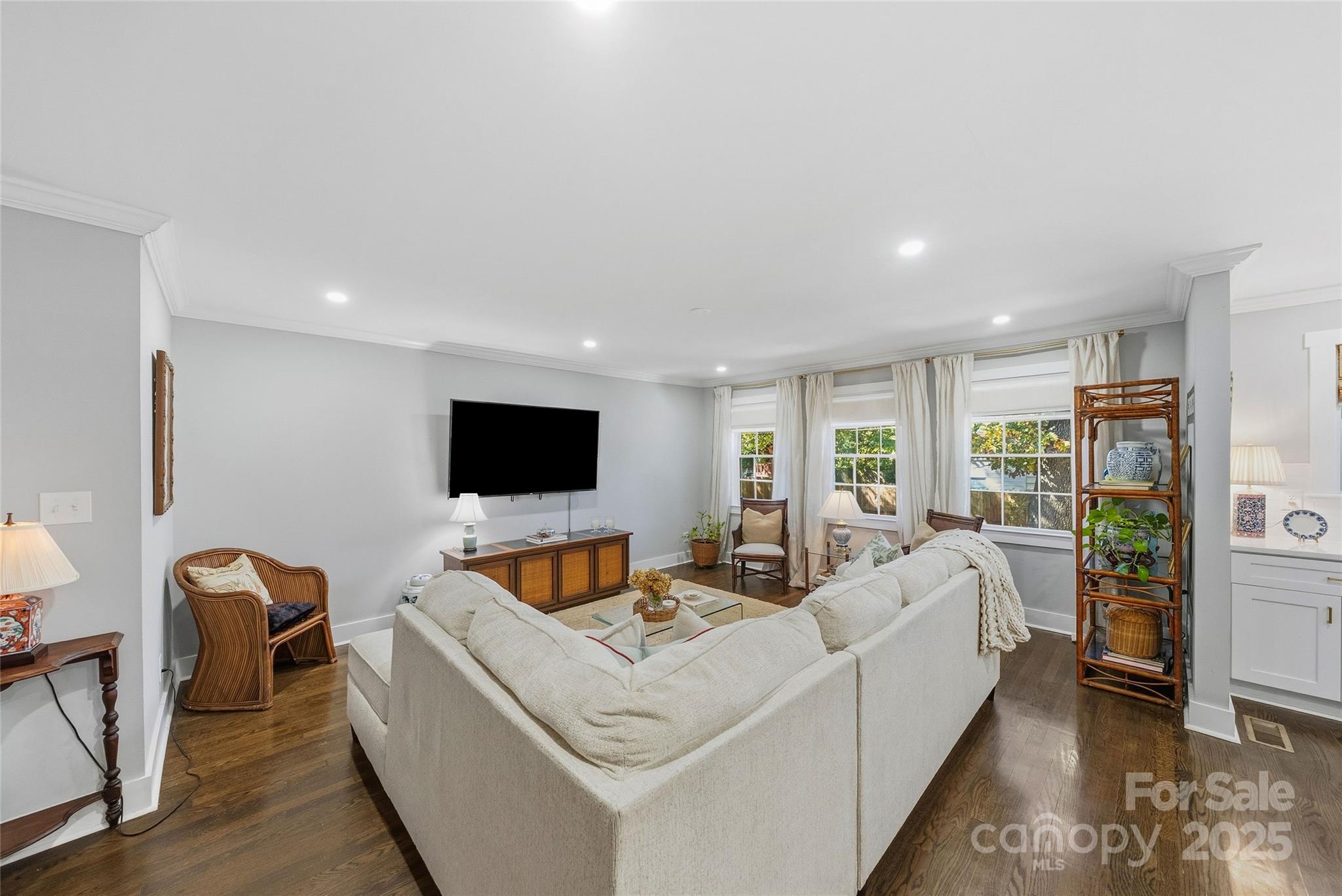 3715 Castlerock Drive