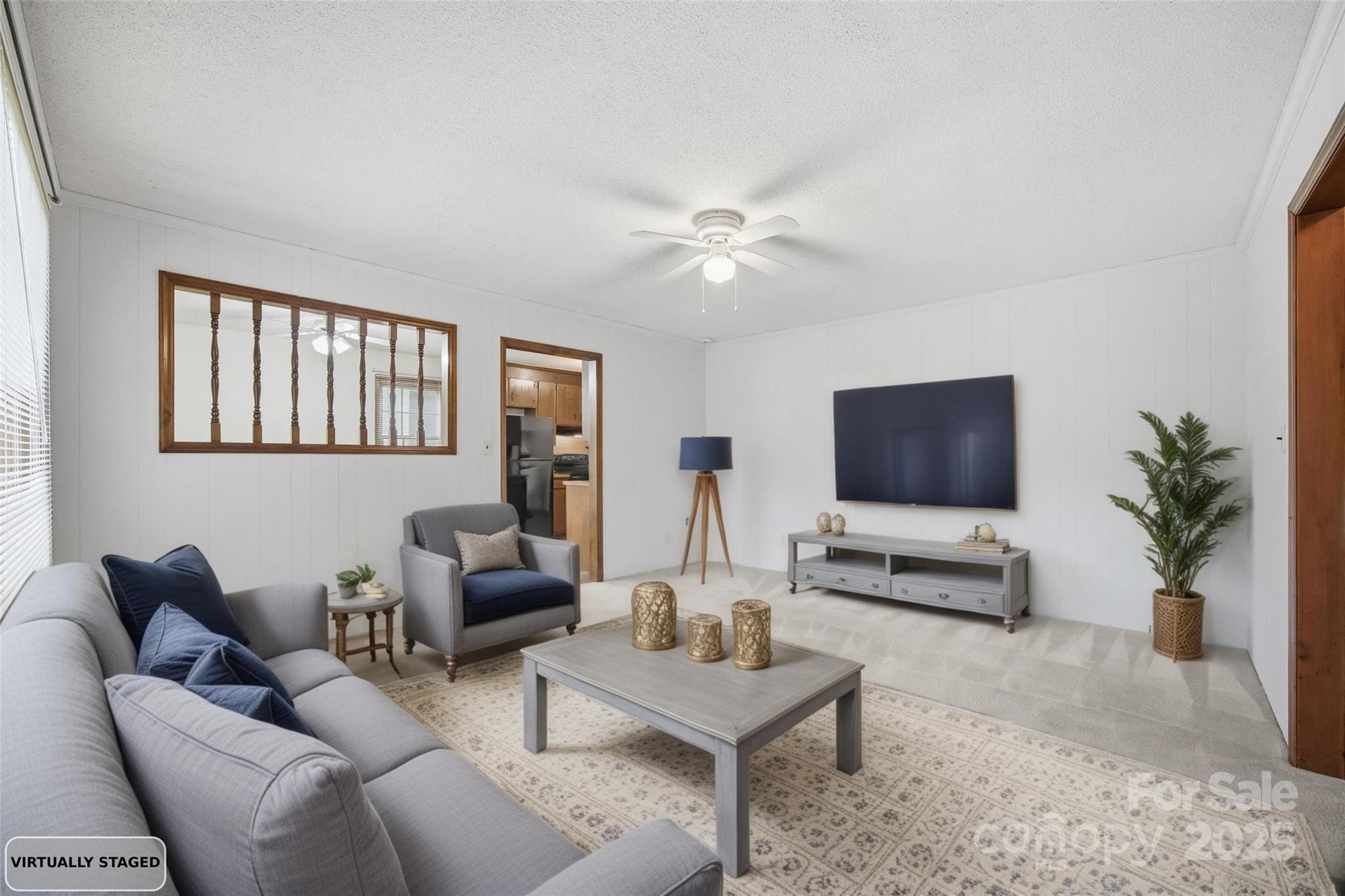 2215 Ross Cauthen Road