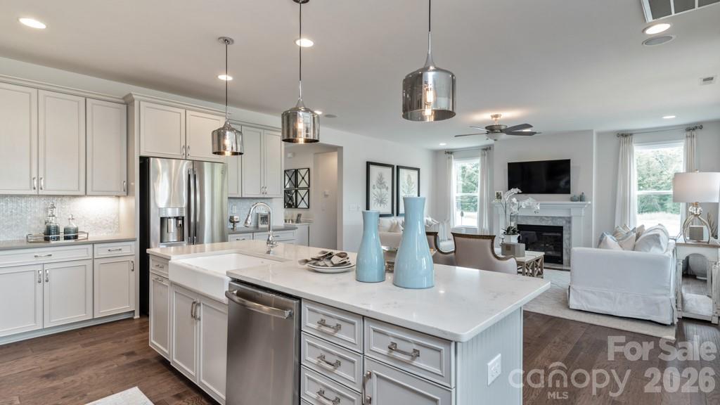 14238 Morningate Street