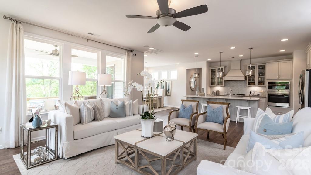 14238 Morningate Street