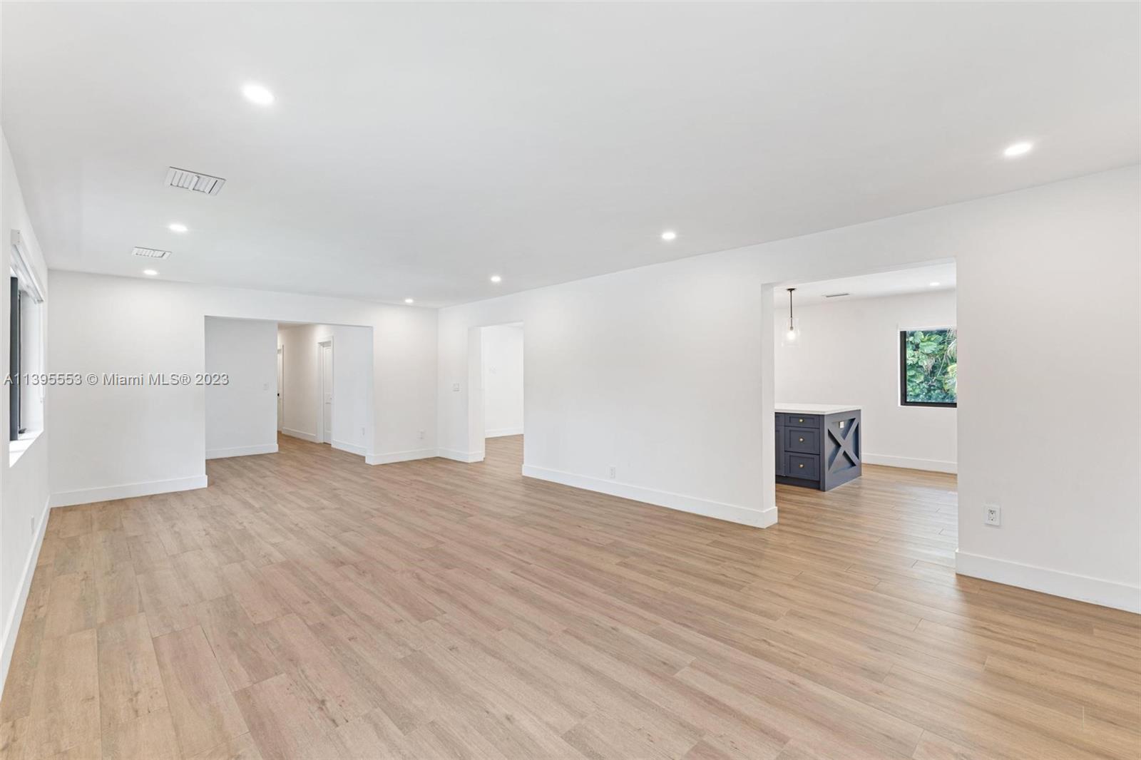 1460 Campamento Ave # 1460