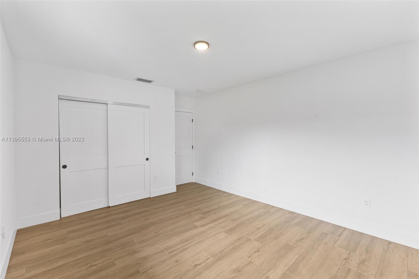 1460 Campamento Ave # 1460