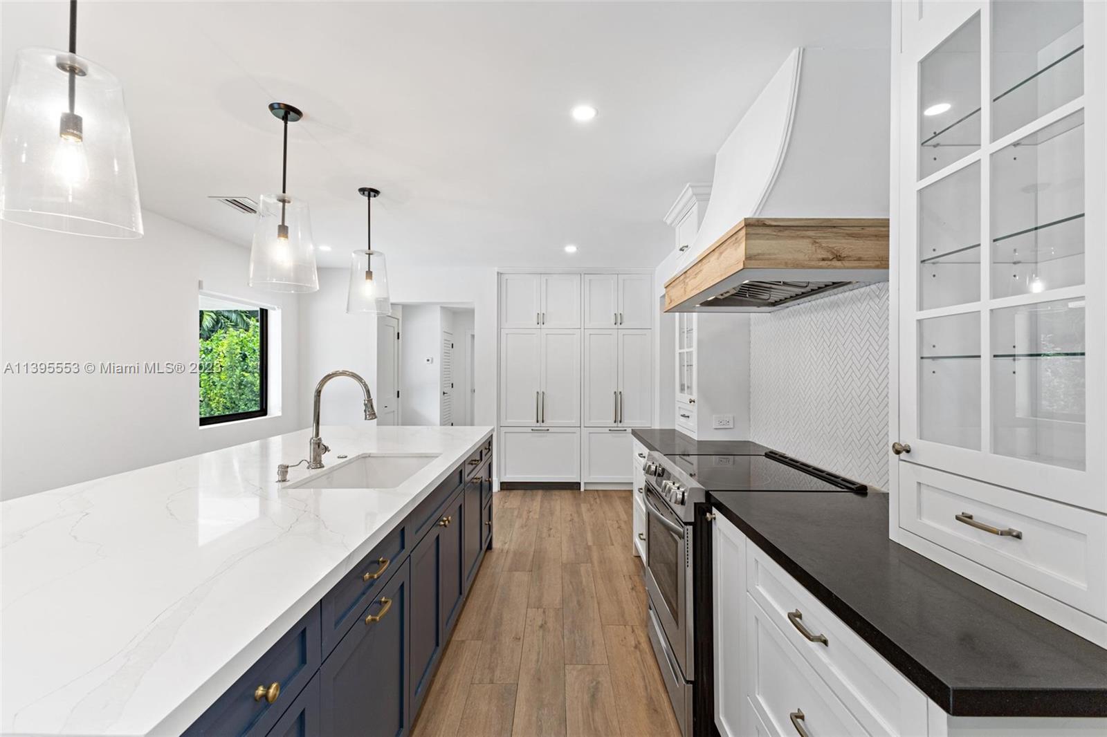 1460 Campamento Ave # 1460