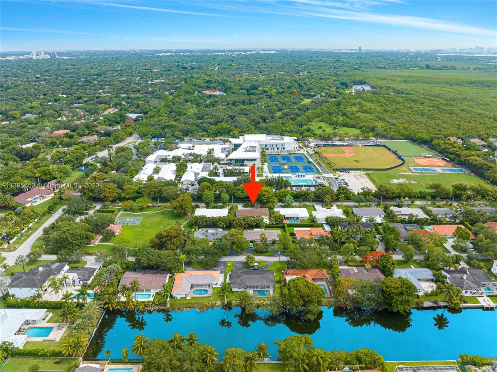 1460 Campamento Ave # 1460