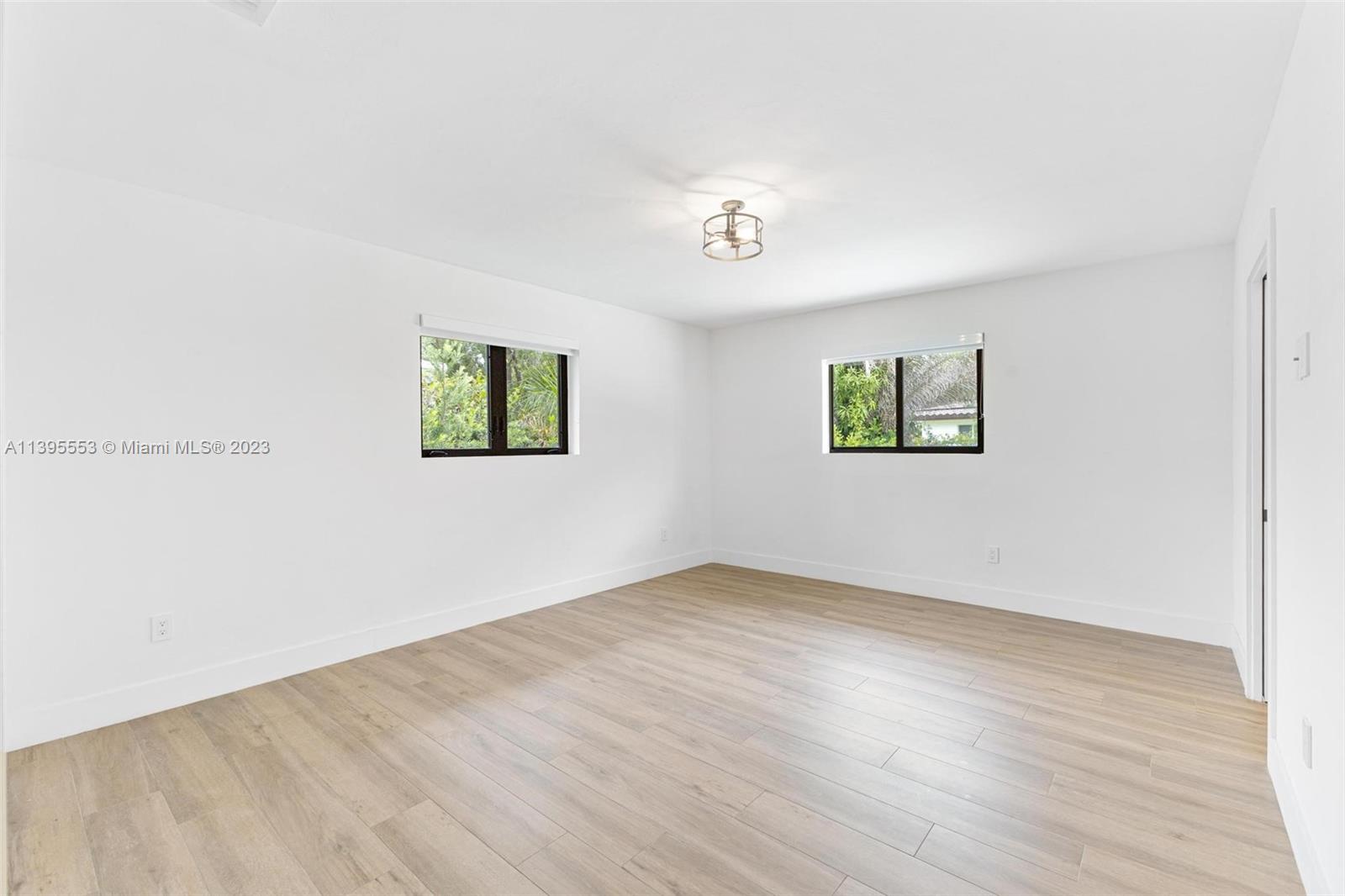 1460 Campamento Ave # 1460