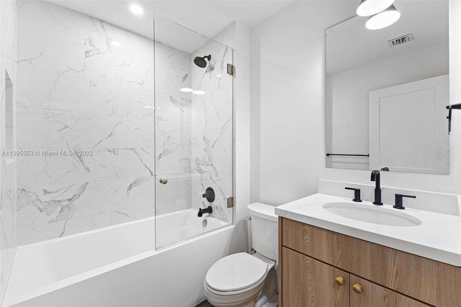 1460 Campamento Ave # 1460