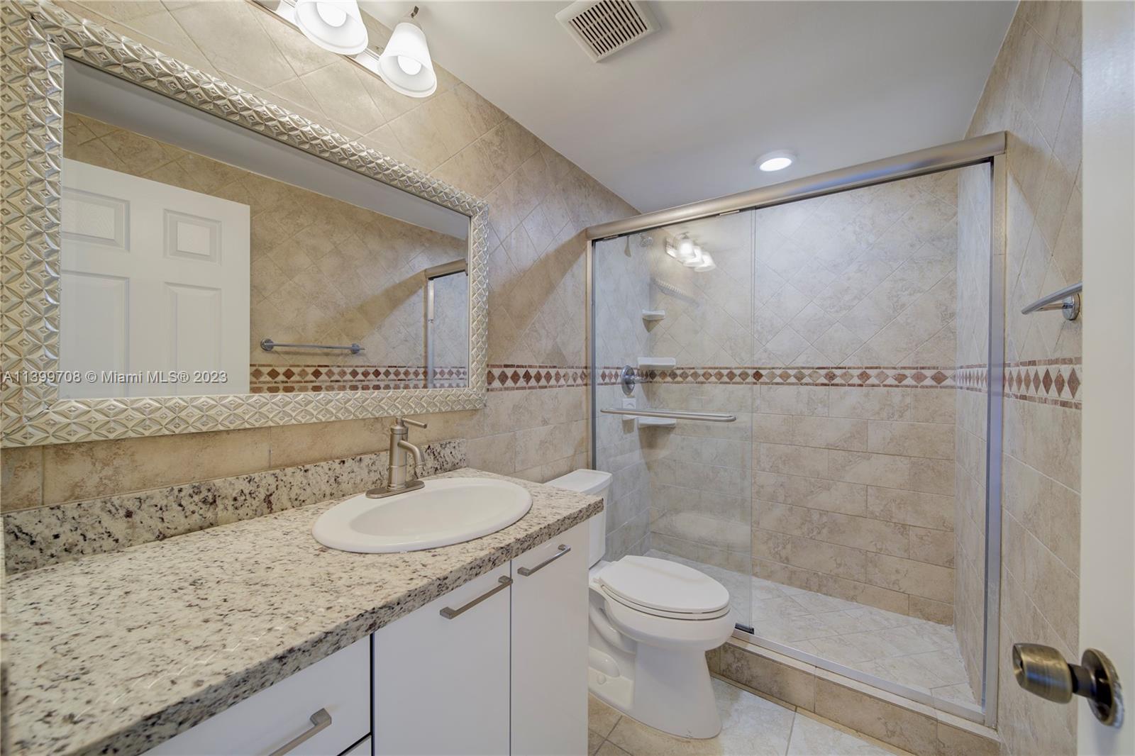 9004 SW 137th St # 5A