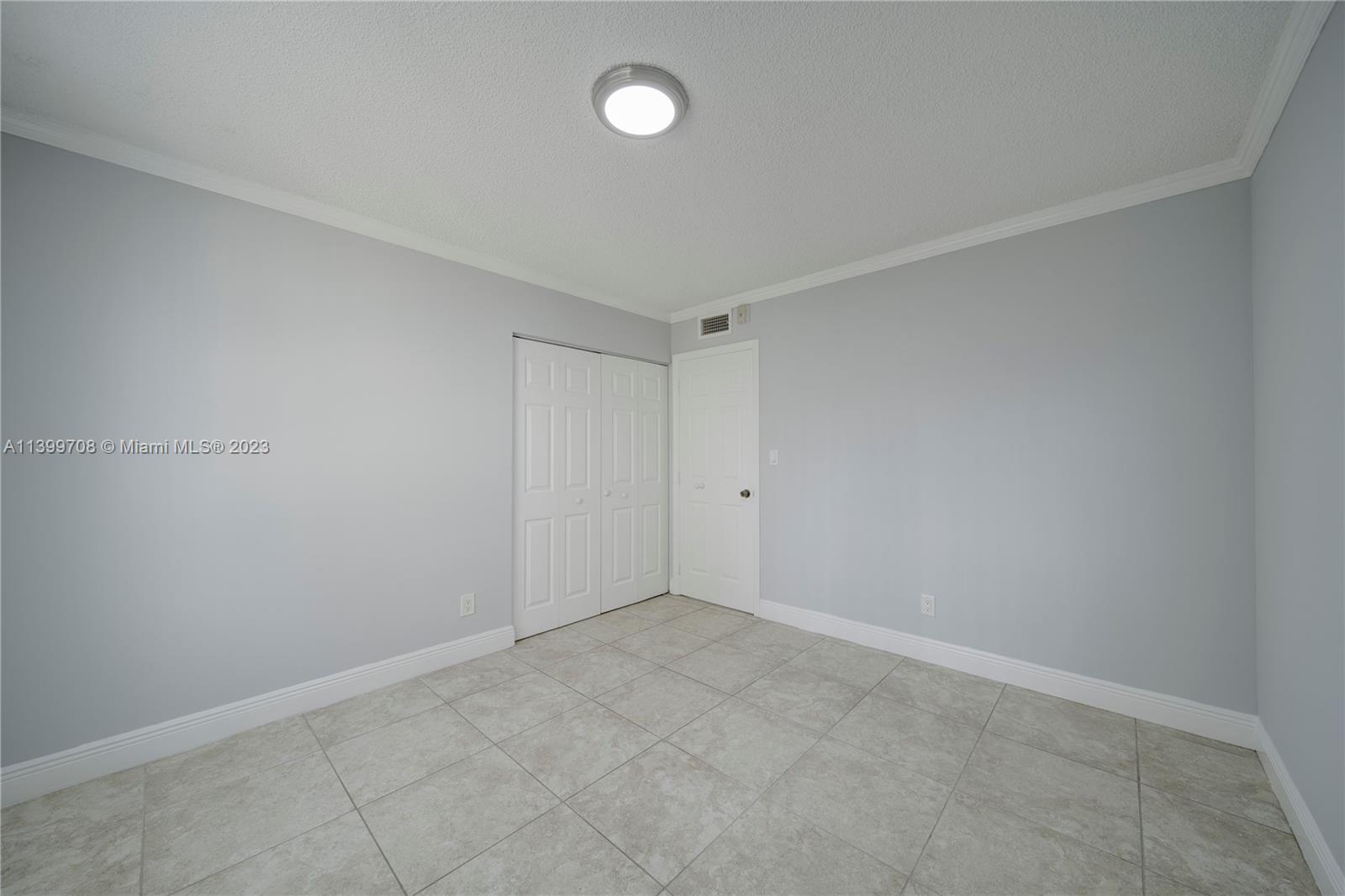 9004 SW 137th St # 5A